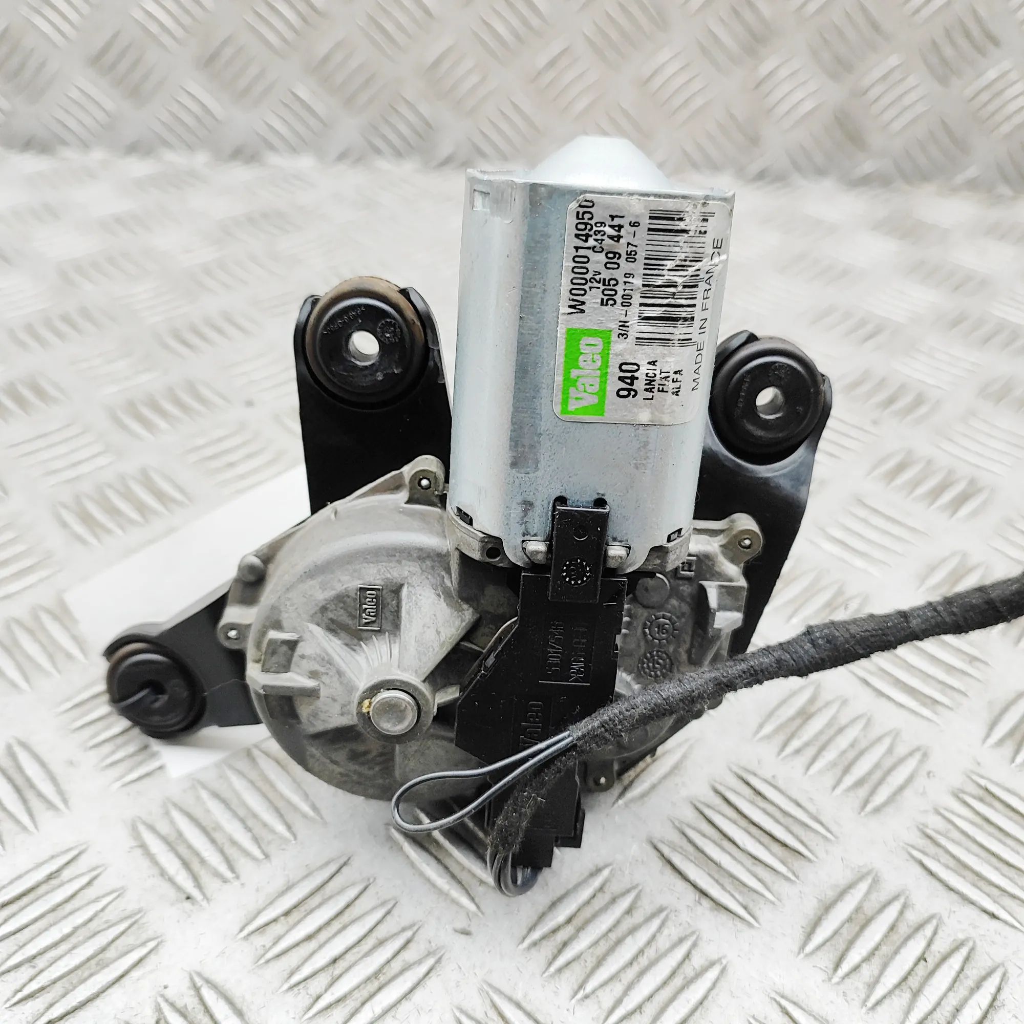 Alfa-Romeo Giulietta (940) Tailgate wiper motor Tailgate wiper motor — ALFA ROMEO GIULIETTA (94...