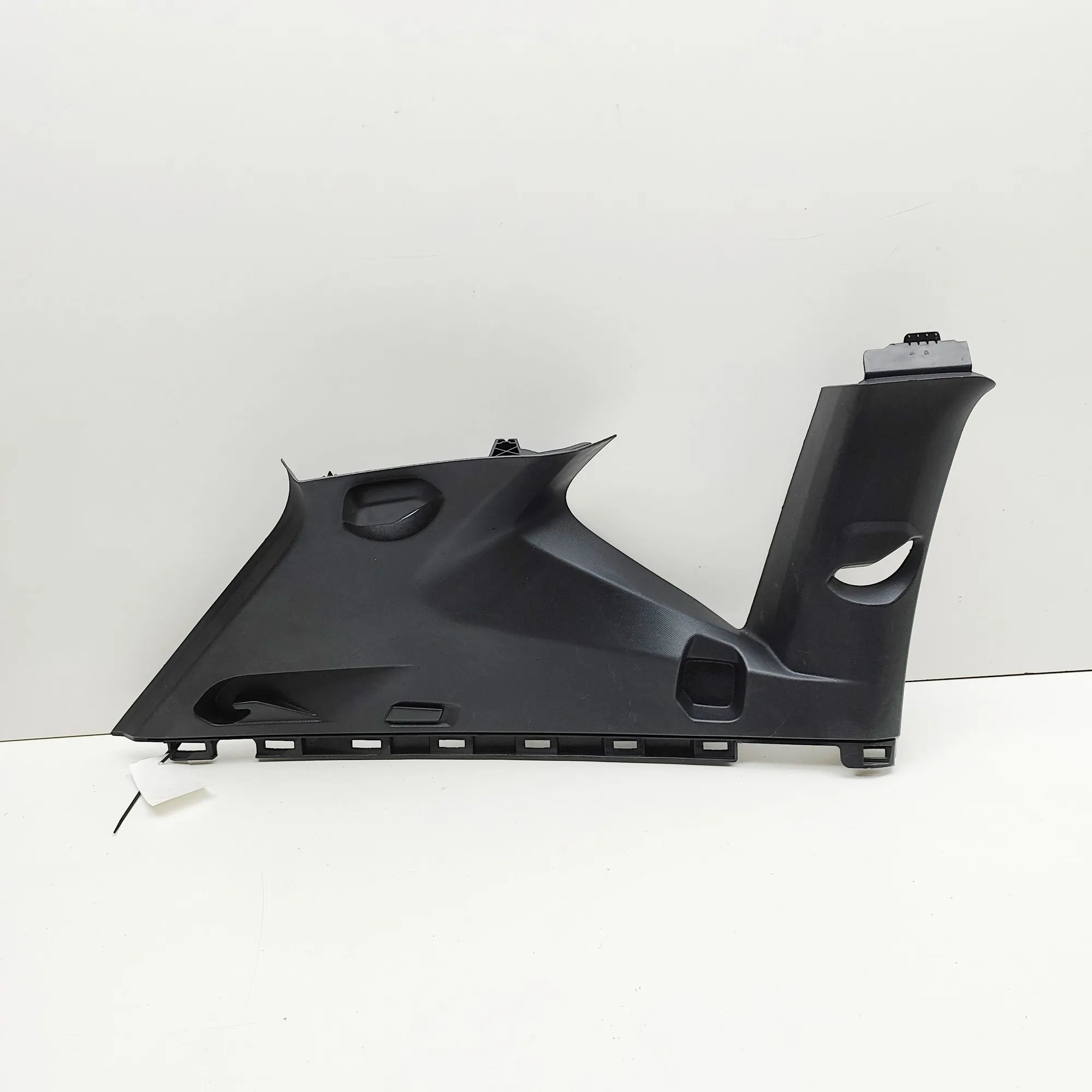 Seat Tarraco Rear Left Pillar Trim Rear Left Pillar Trim — SEAT TARRACO (KN2) (201...