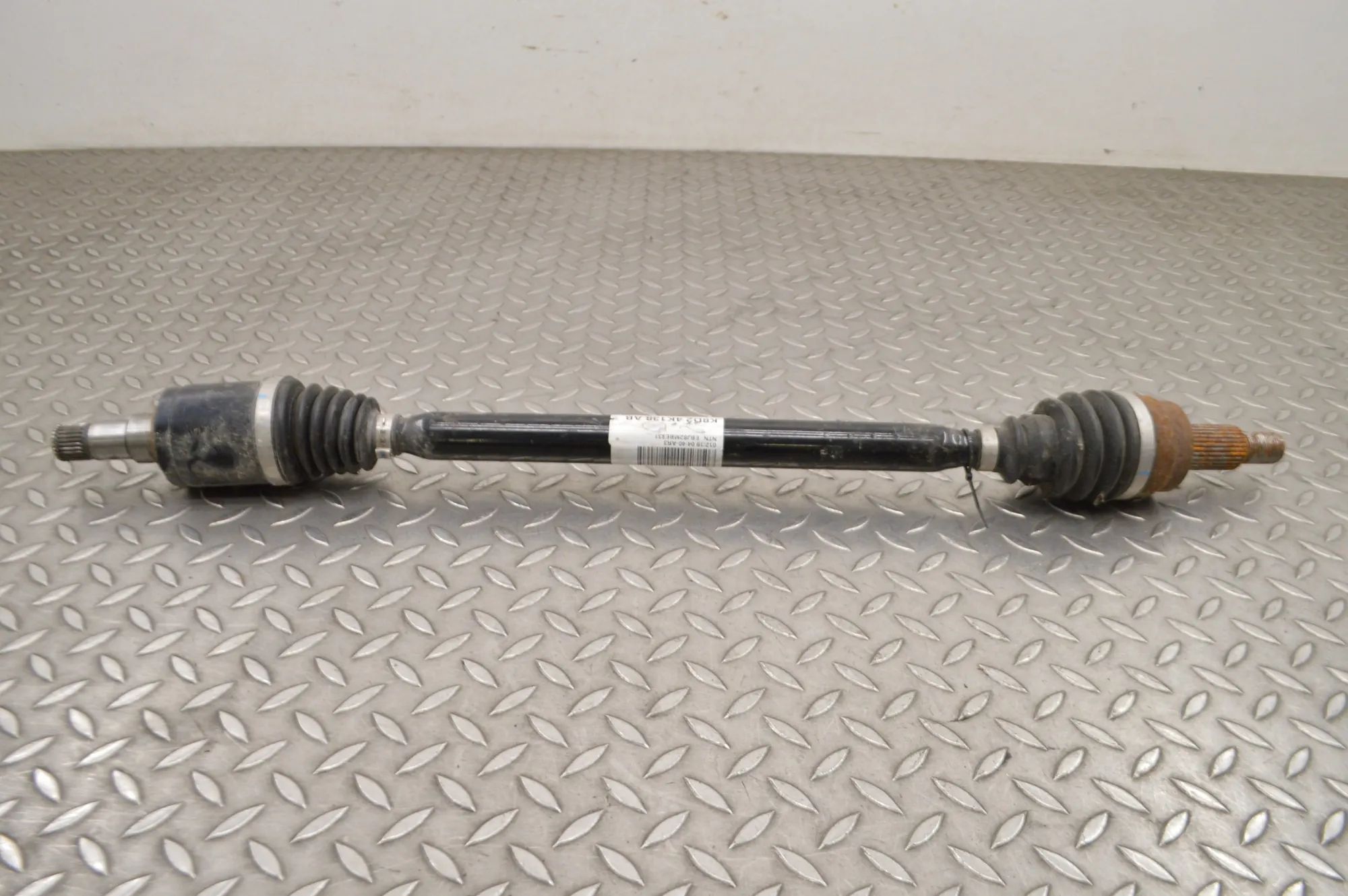 Land Rover Range Rover Evoque Rear Right Driveshaft Rear Right Driveshaft — LAND ROVER RANGE ROVER ...