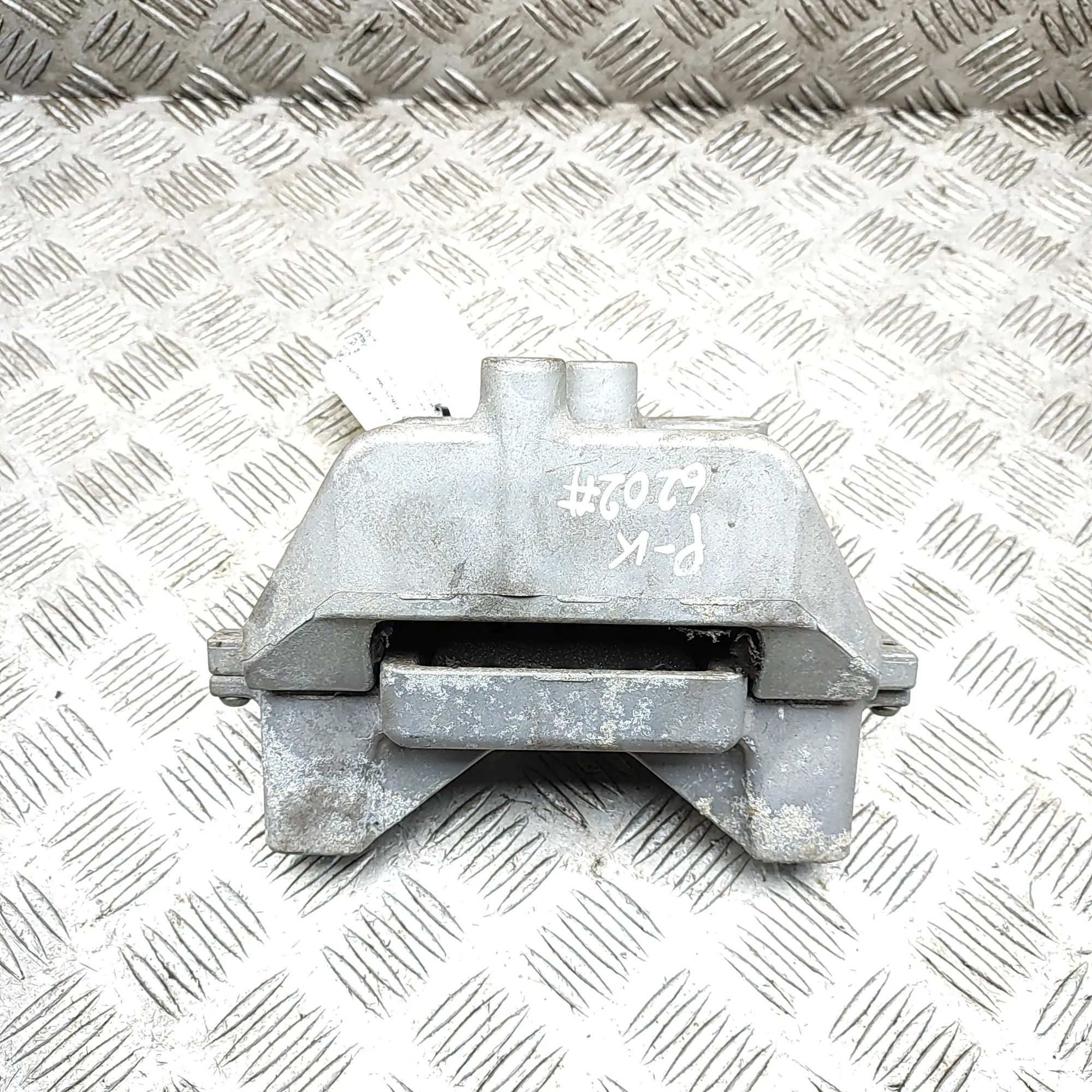 Mitsubishi Outlander Left Side Engine Mount Left Side Engine Mount — MITSUBISHI OUTLANDER (...