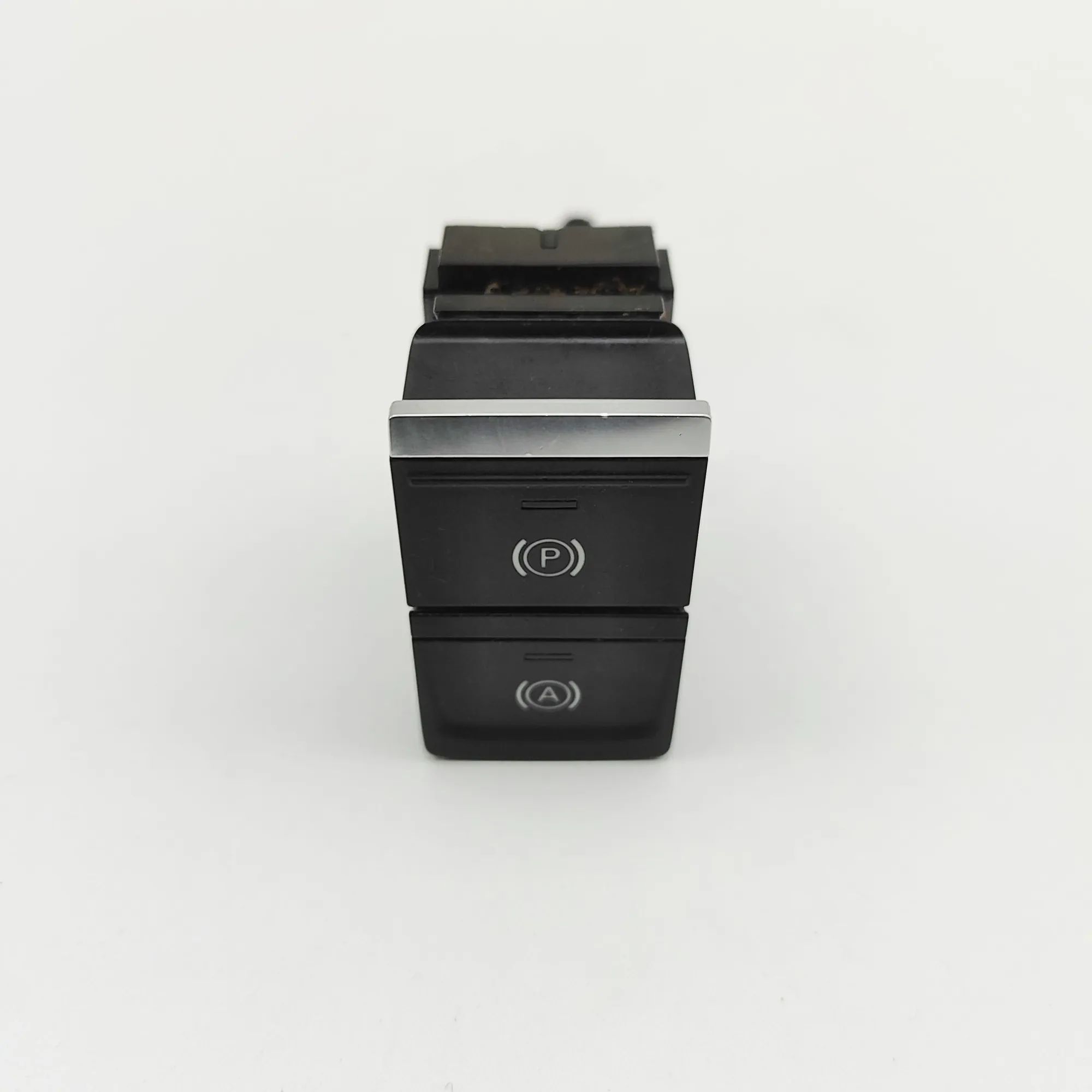 Audi Q3 (F3) Parking brake button Parking brake button — AUDI Q3 (Sportback F3N) ...