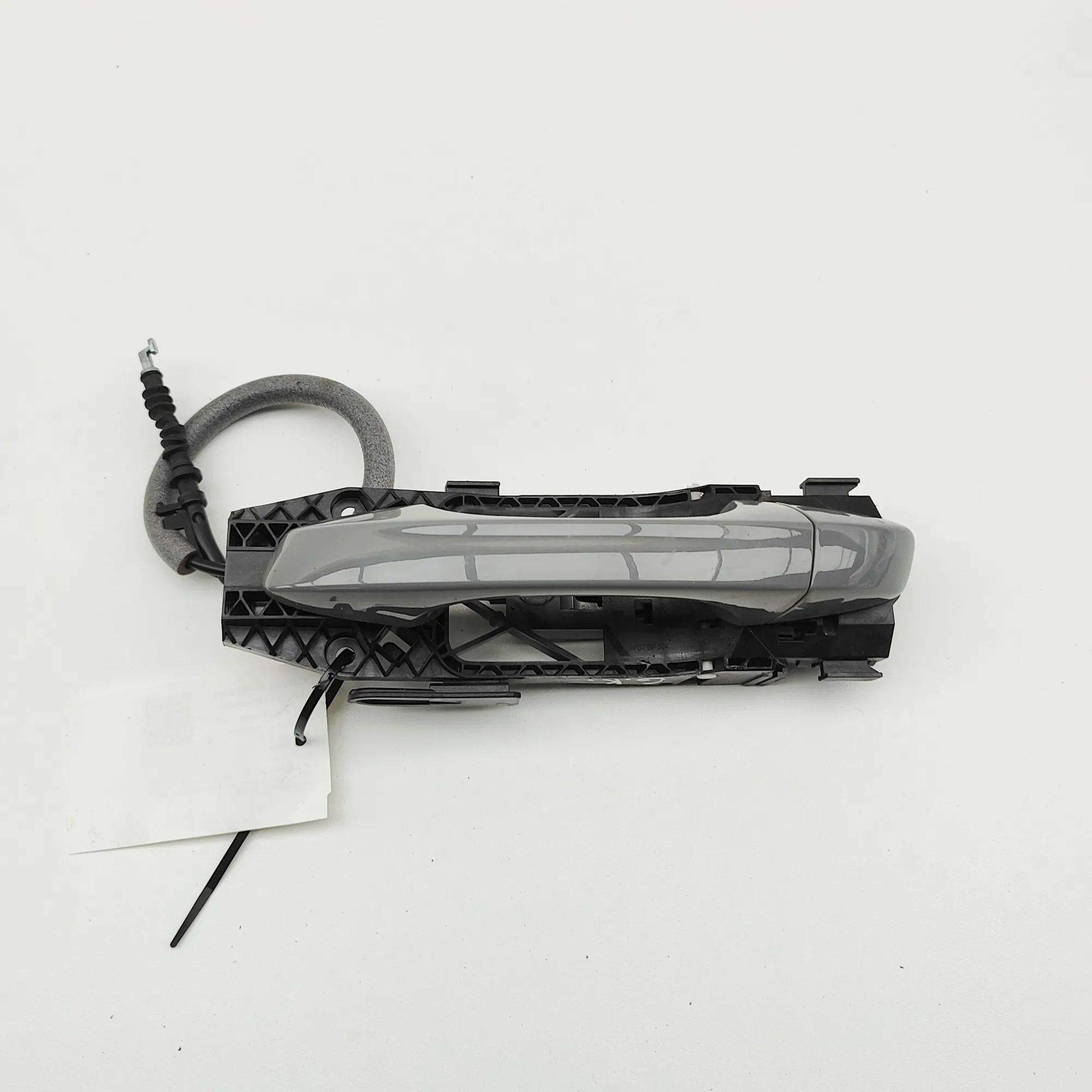 Audi Q3 (F3) Exterior door handle — rear left Exterior door handle — rear left — AUDI Q3 (Spo...