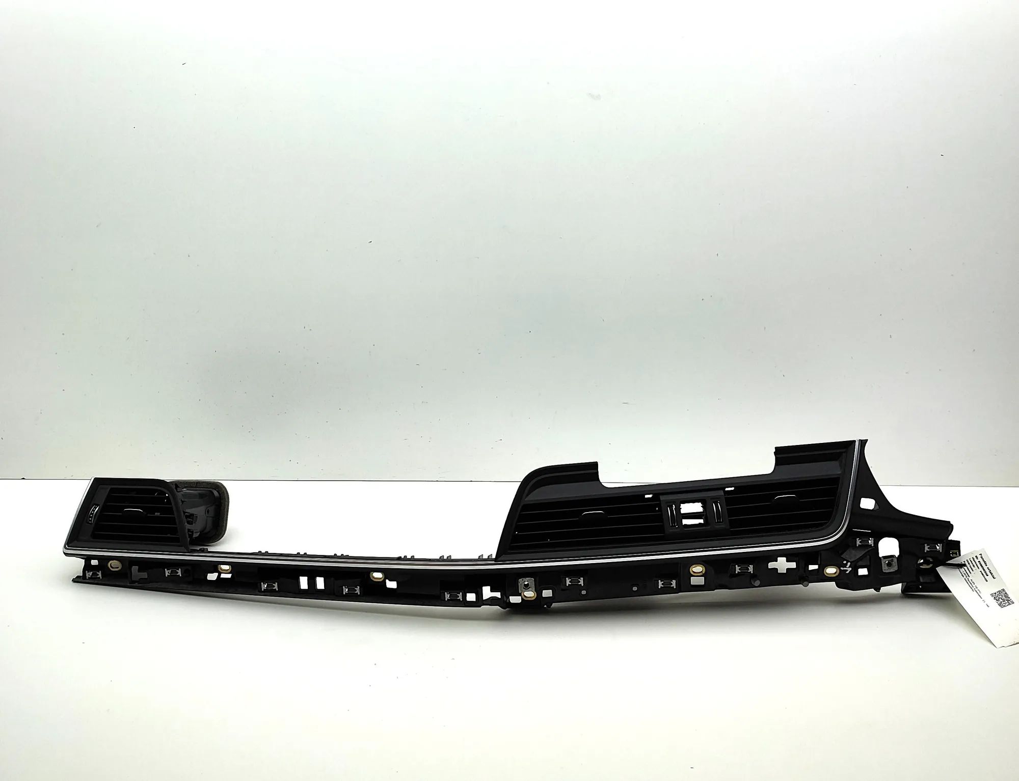 Audi Q5 (FY) Dashboard Air Vents Dashboard Air Vents — AUDI Q5 (FY) (2016-...) —...
