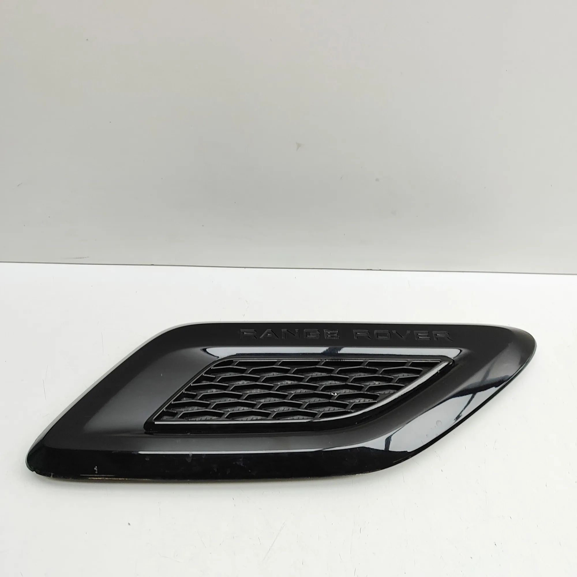 Land Rover Range Rover Sport (L494) Grilles Grilles — LAND ROVER RANGE ROVER SPORT (II L494...