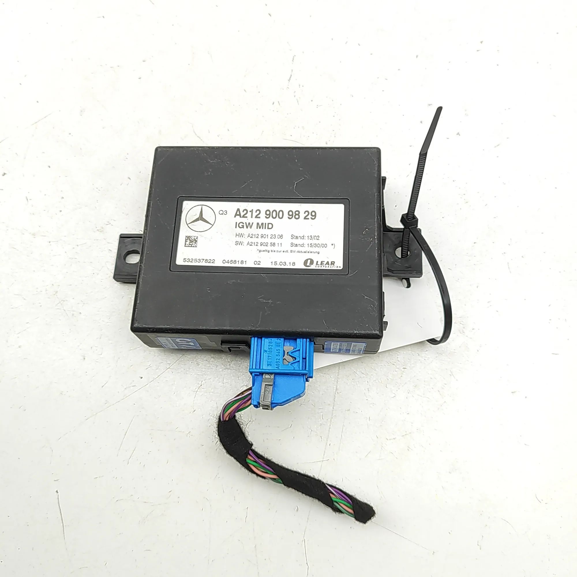 Mercedes-Benz GL / GLS (X166) Gateway Control Unit Gateway Control Unit — MERCEDES BENZ GLS (X166)...