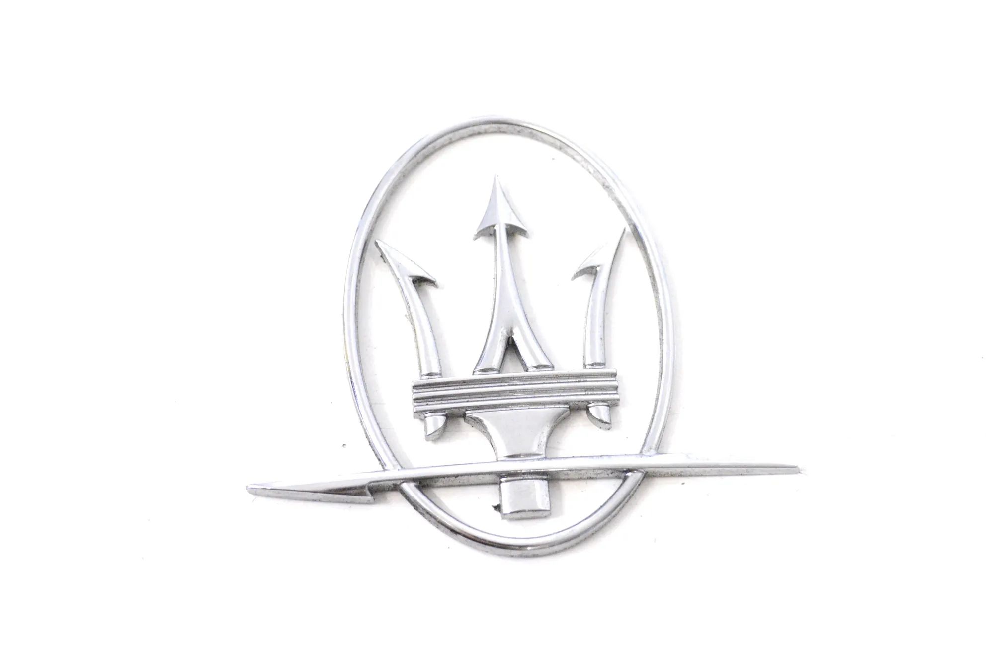 Maserati Ghibli Manufacturer emblem Manufacturer emblem — MASERATI GHIBLI (M157) (2...