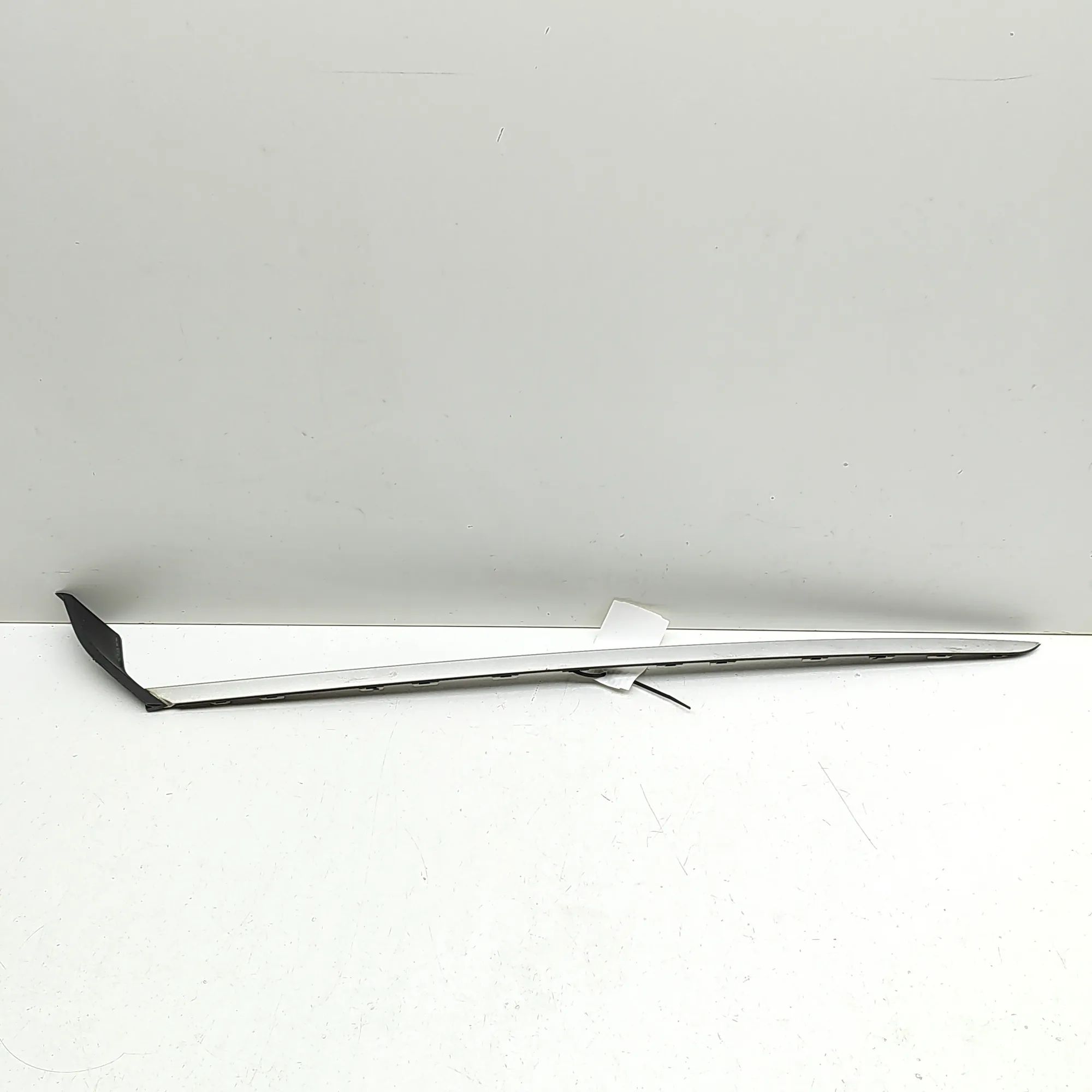 Hyundai Ioniq Windshield Left Vertical Trim Windshield Left Vertical Trim — HYUNDAI IONIQ (...