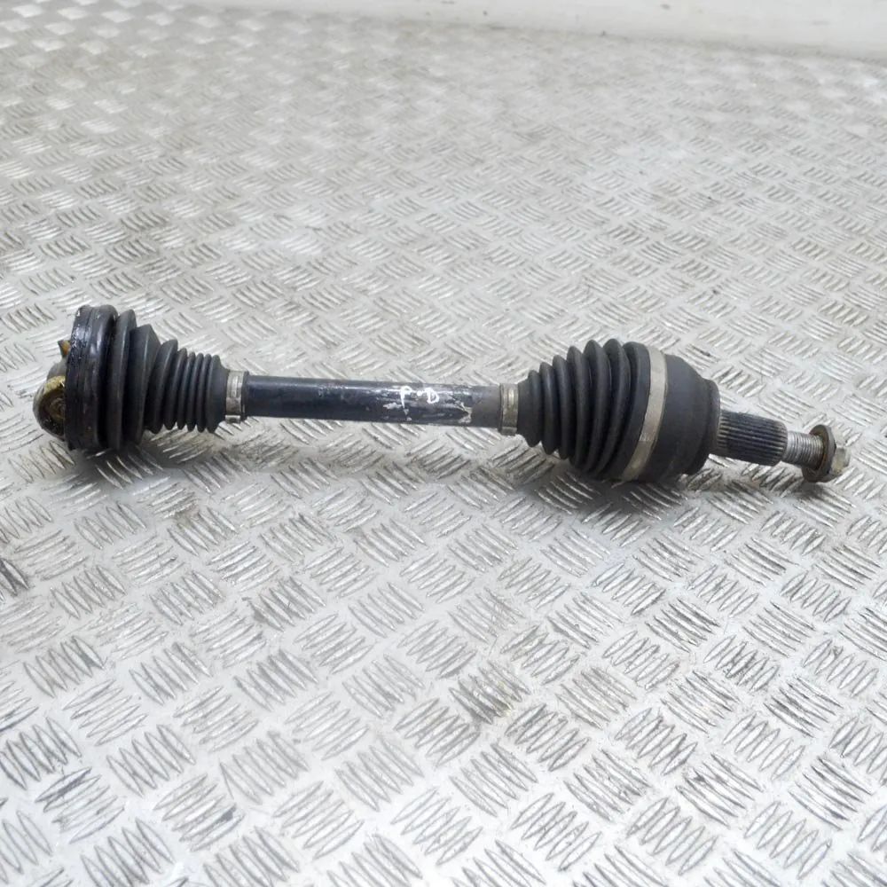 Land Rover Range Rover Sport (L494) Front Right Driveshaft Front Right Driveshaft — LAND ROVER RANGE ROVER...