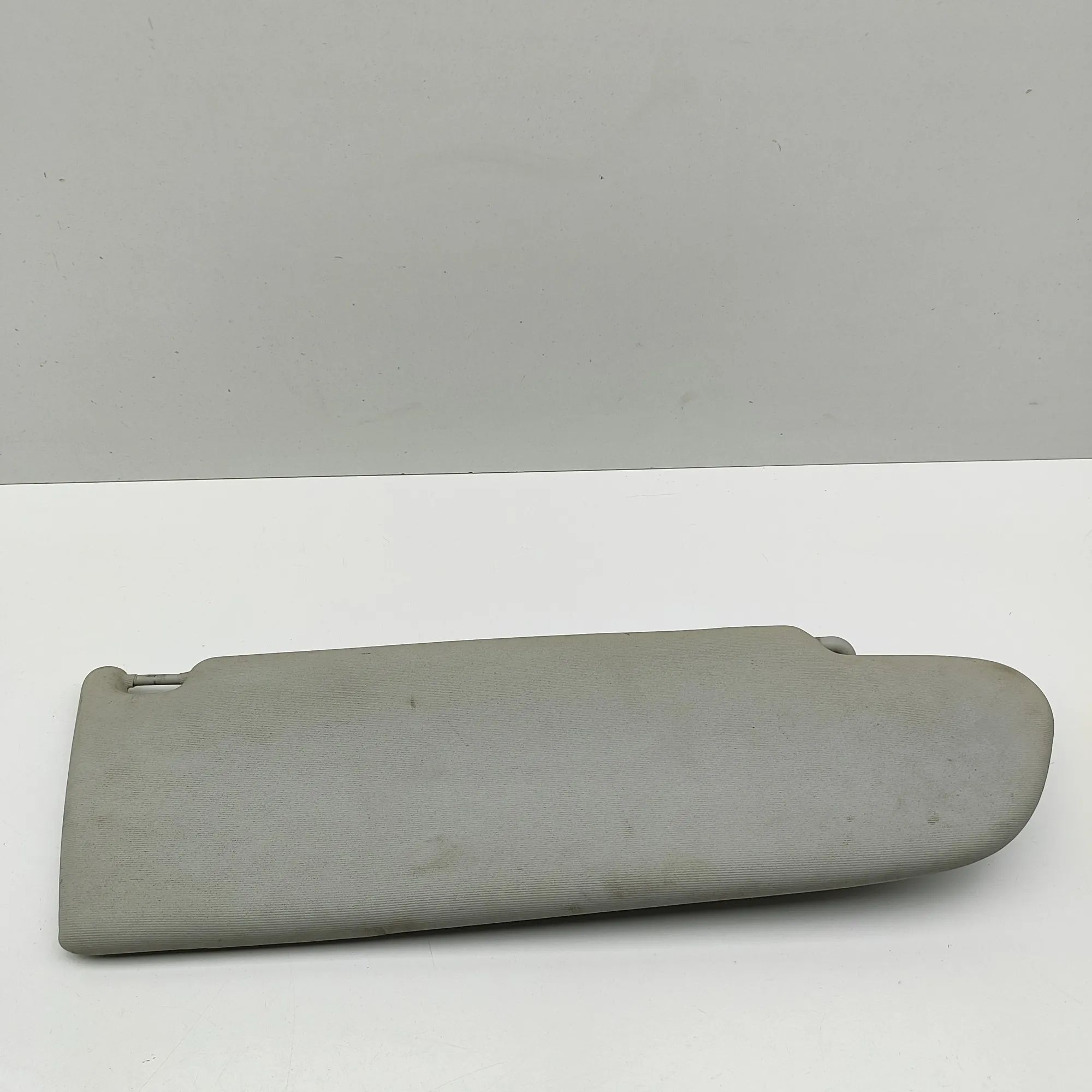 Volkswagen Transporter (T6, Caravelle, Multivan) Left Side Sun Visor Left Side Sun Visor — VW TRANSPORTER (VI T6 Van...