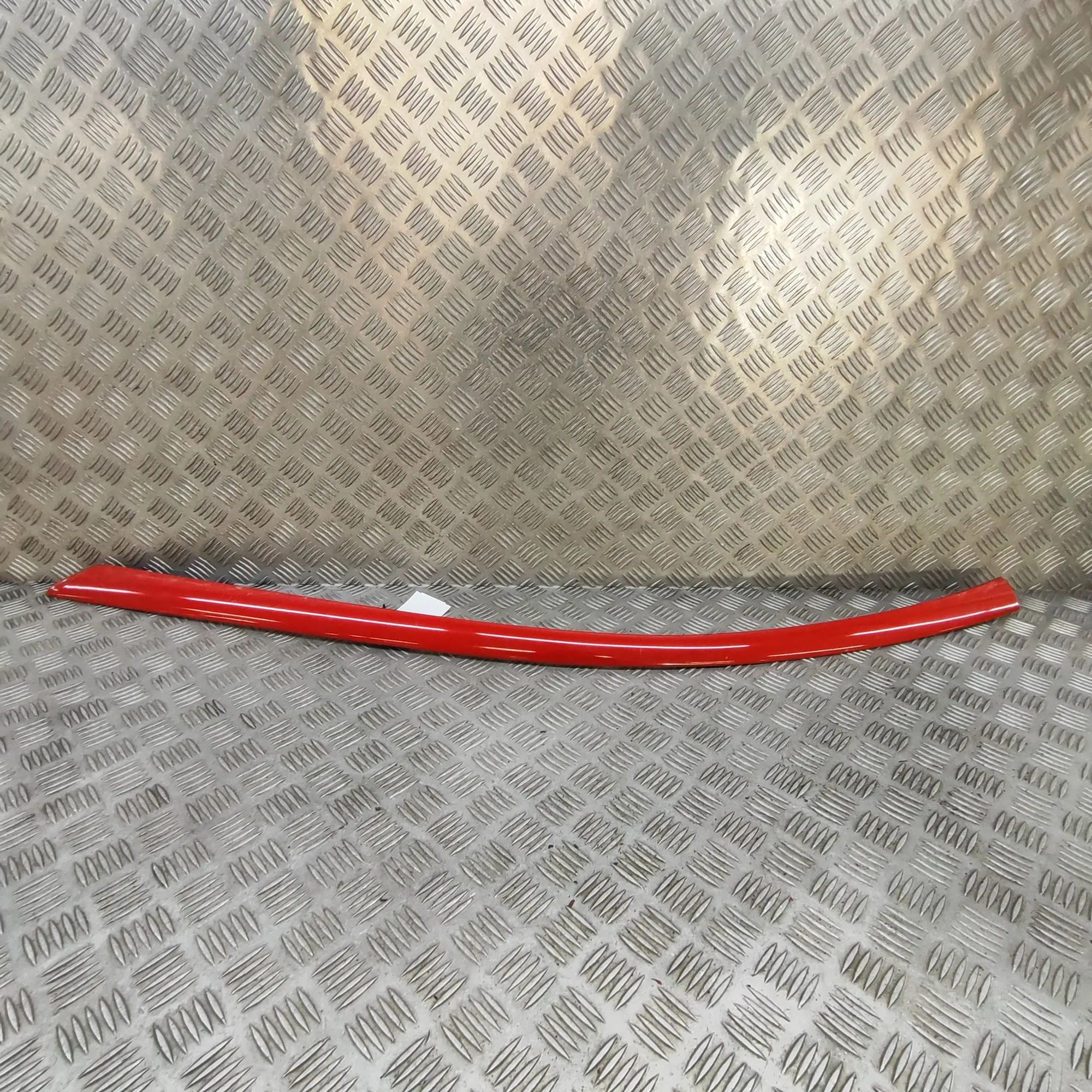 Mitsubishi 3000 GT Right Side Roof Strip Trim Right Side Roof Strip Trim — MITSUBISHI 3000 (G...