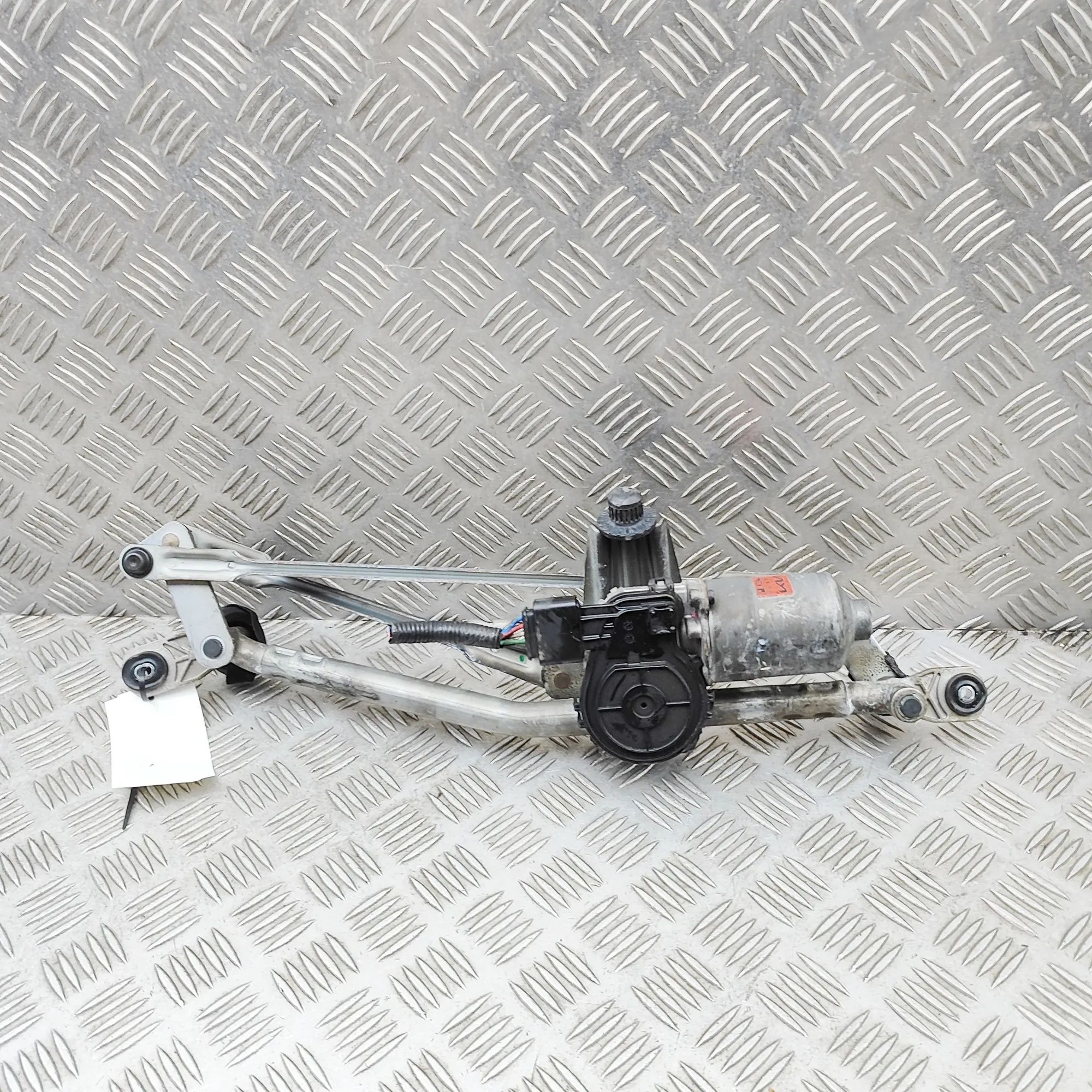 Kia Niro Front Windshield Wiper Mechanism Front Windshield Wiper Mechanism — KIA NIRO (II...