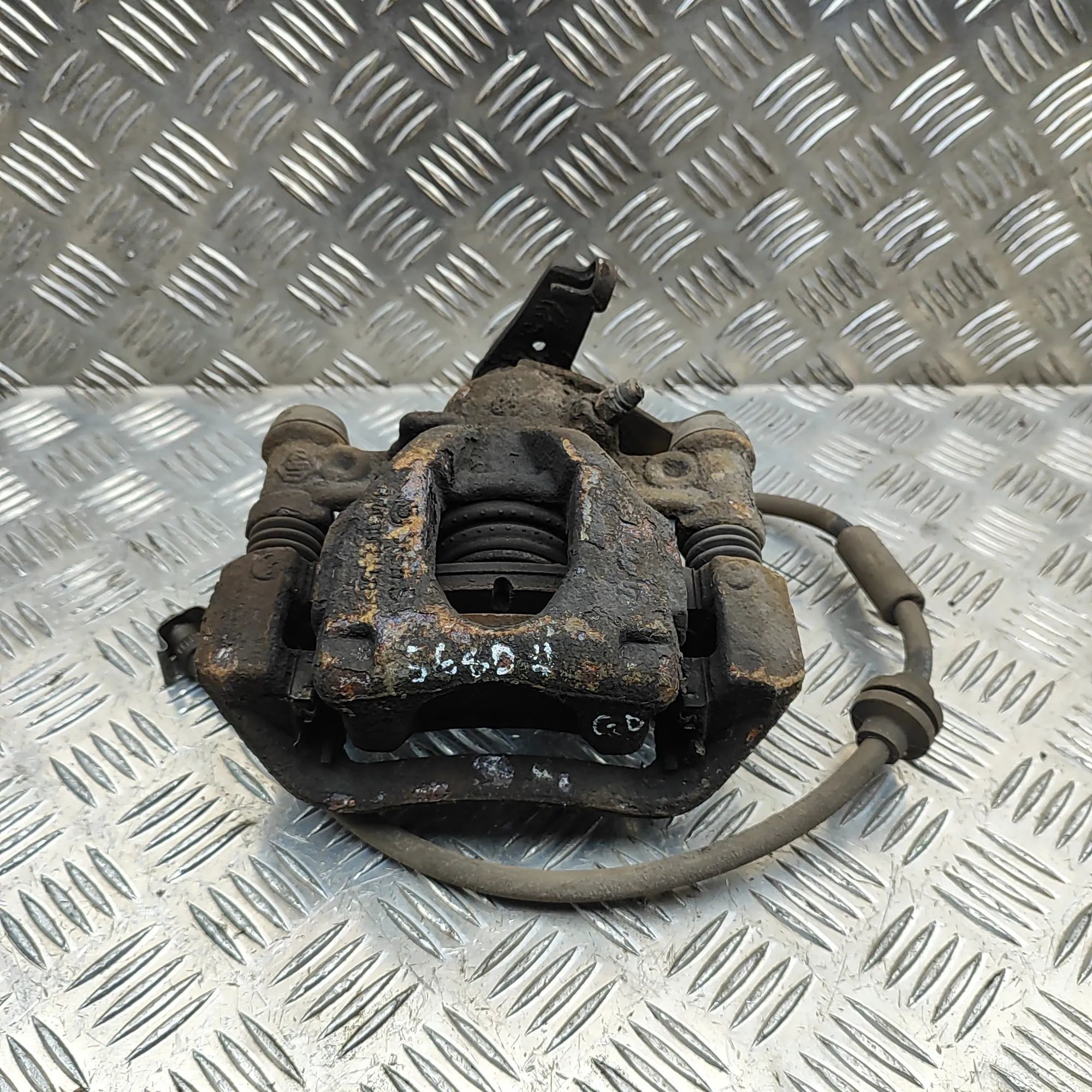 Opel Movano (B) Brake caliper — rear right Brake caliper — rear right — OPEL MOVANO (B Van...