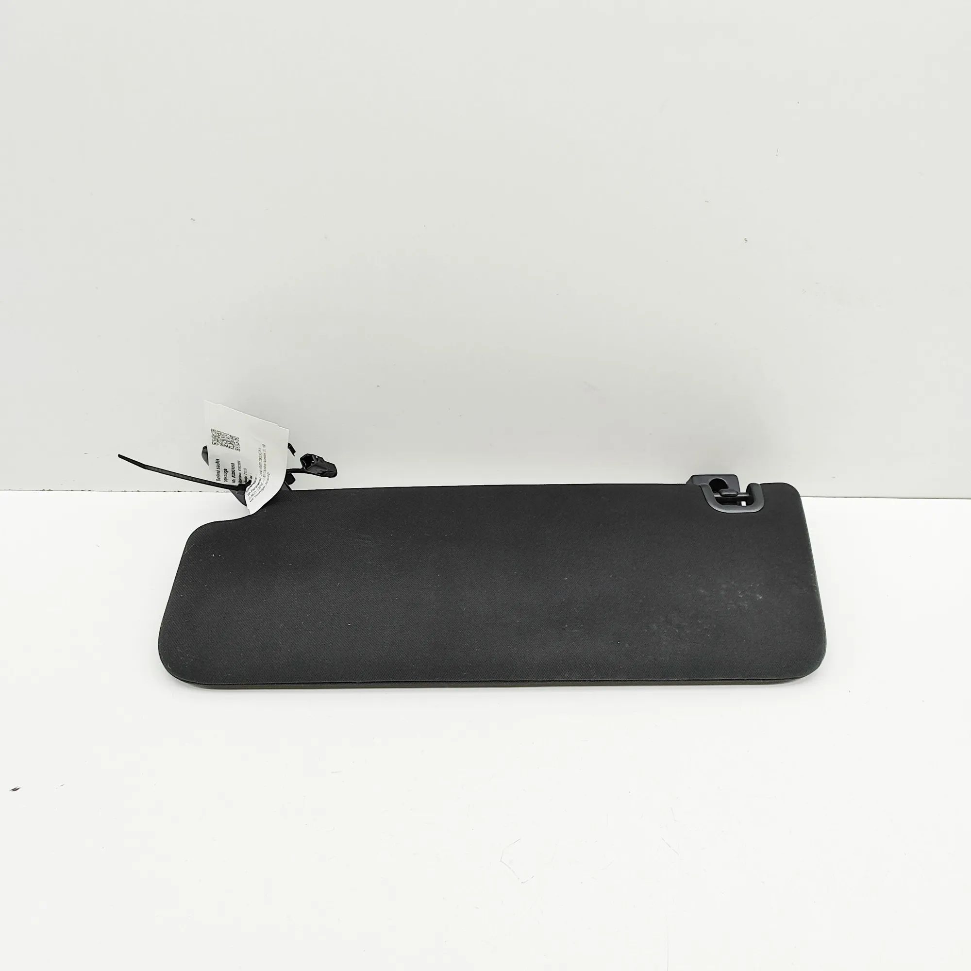 Land Rover Discovery Sun visor — right Sun visor — right — LAND ROVER DISCOVERY (V L46...