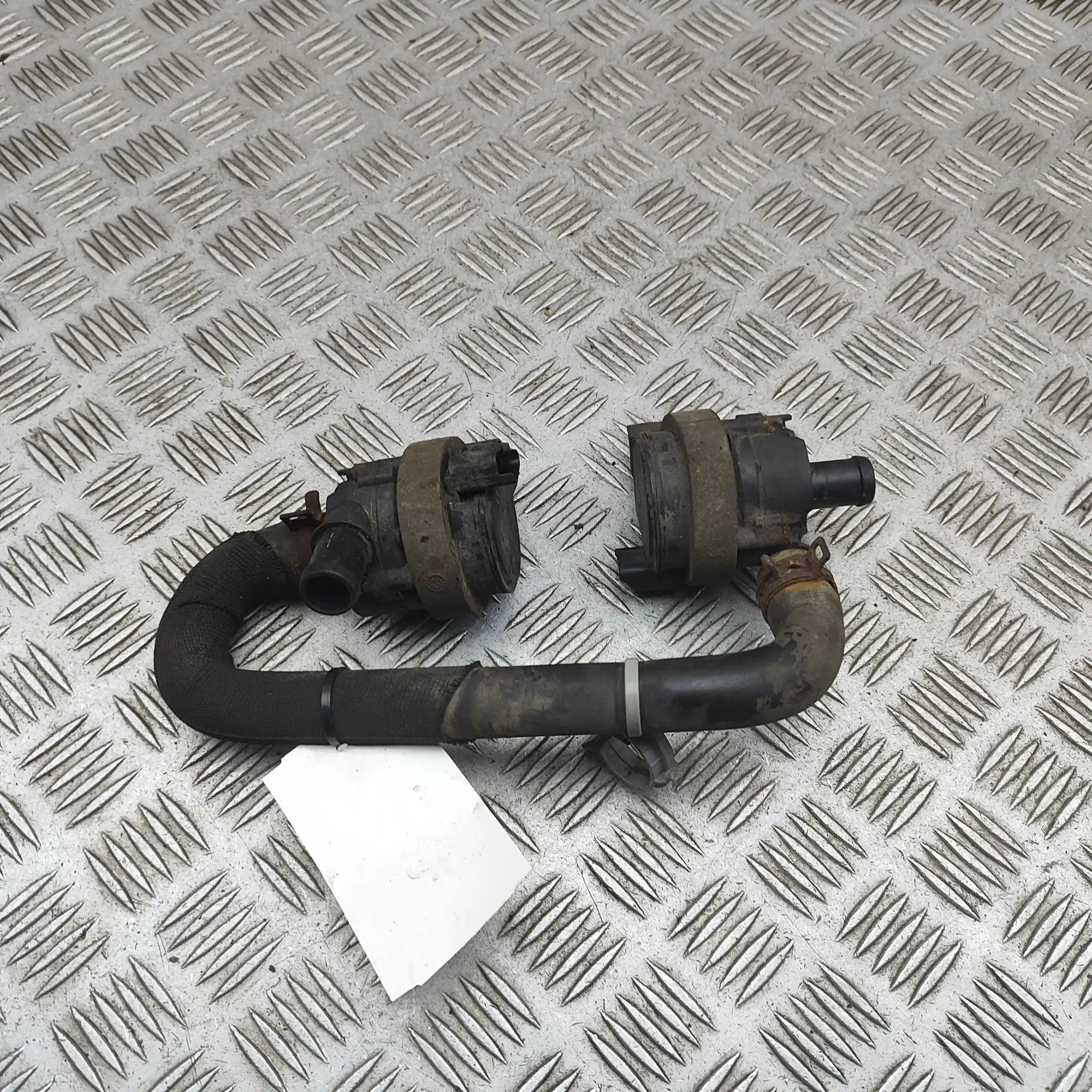 Renault Master Auxiliary Water Pump Auxiliary Water Pump — RENAULT MASTER (III Van ...