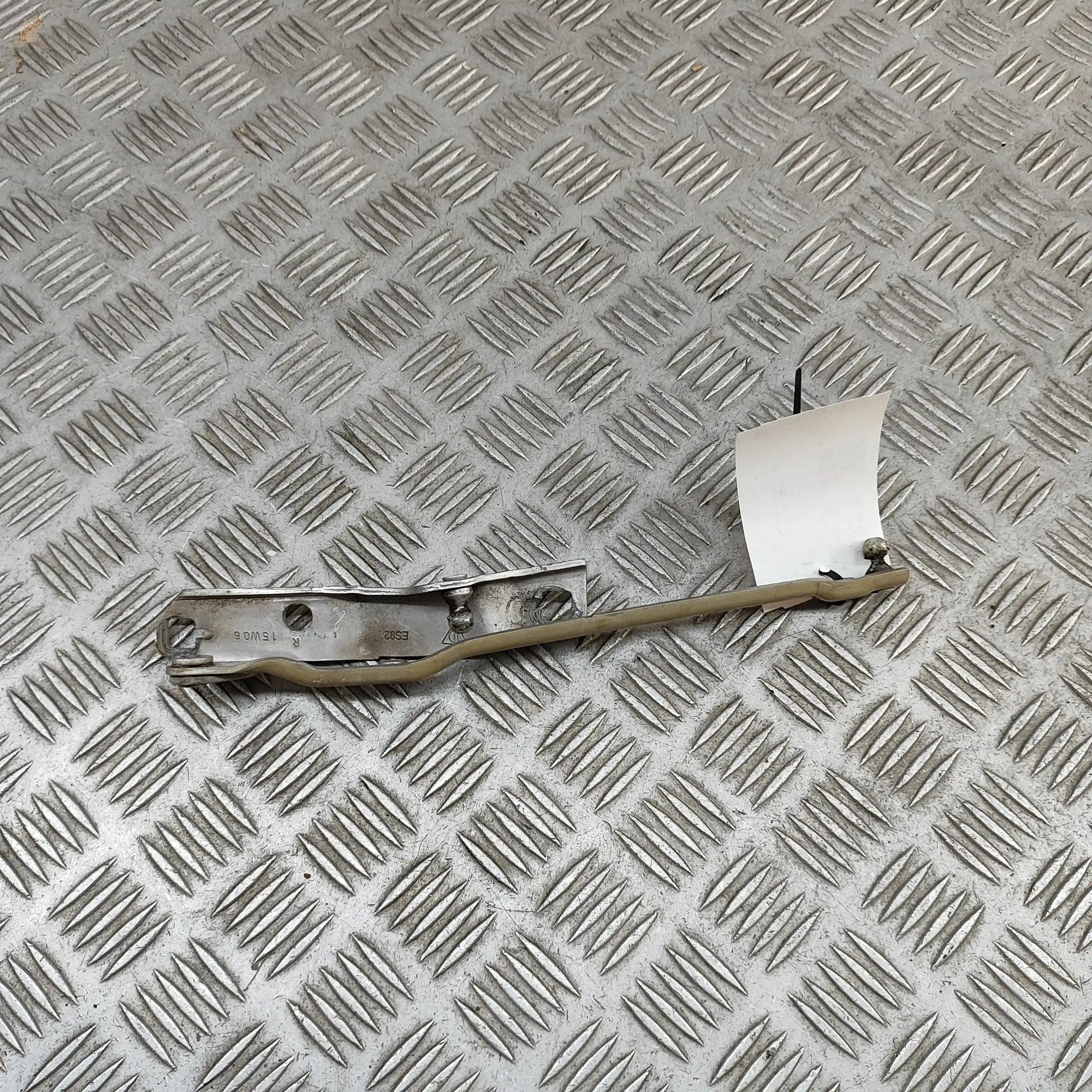 Porsche Cayman (987) Bonnet hinge — front right Bonnet hinge — front right — PORSCHE CAYMAN (98...