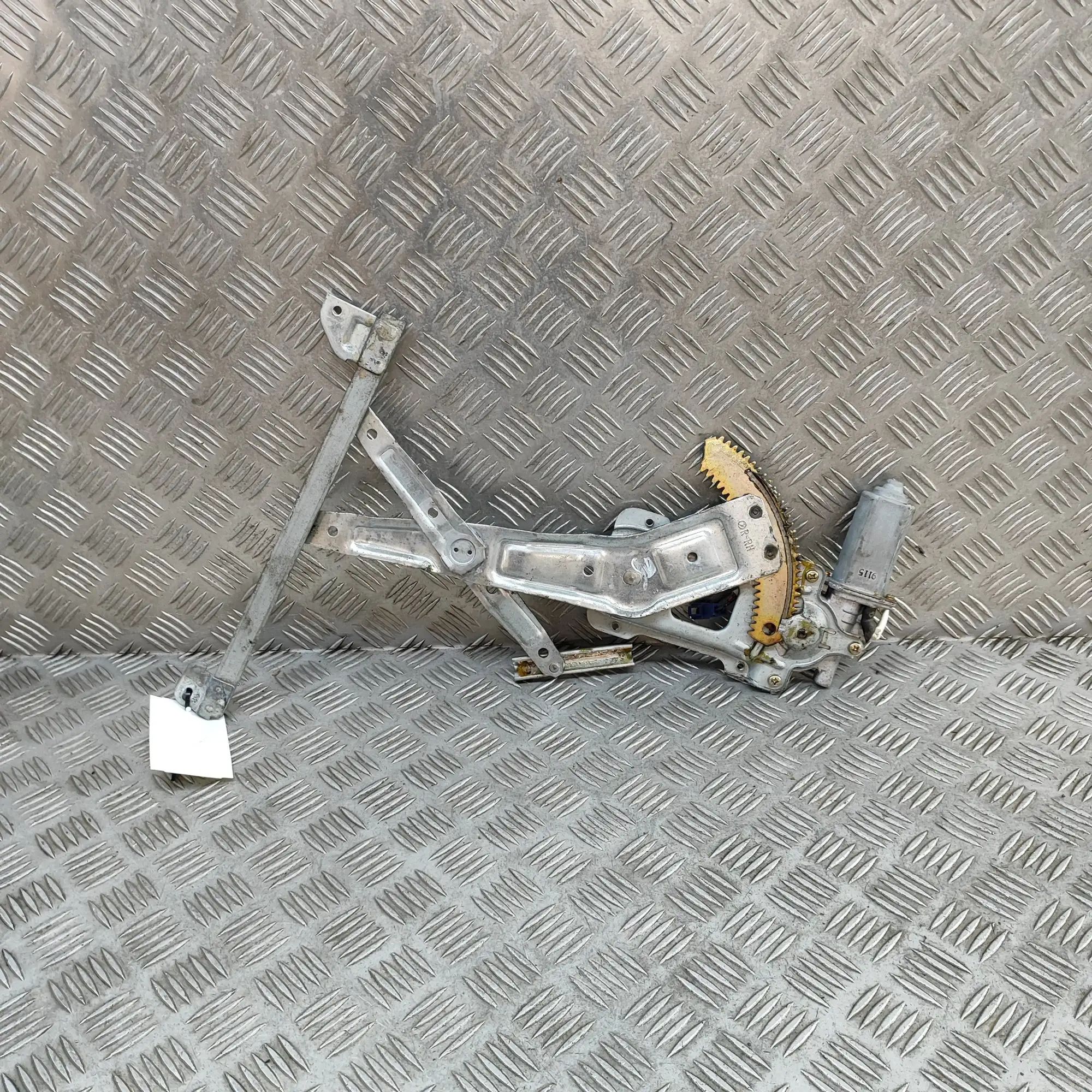 Subaru Forester Rear Right Door Window Regulator Rear Right Door Window Regulator — SUBARU FORES...