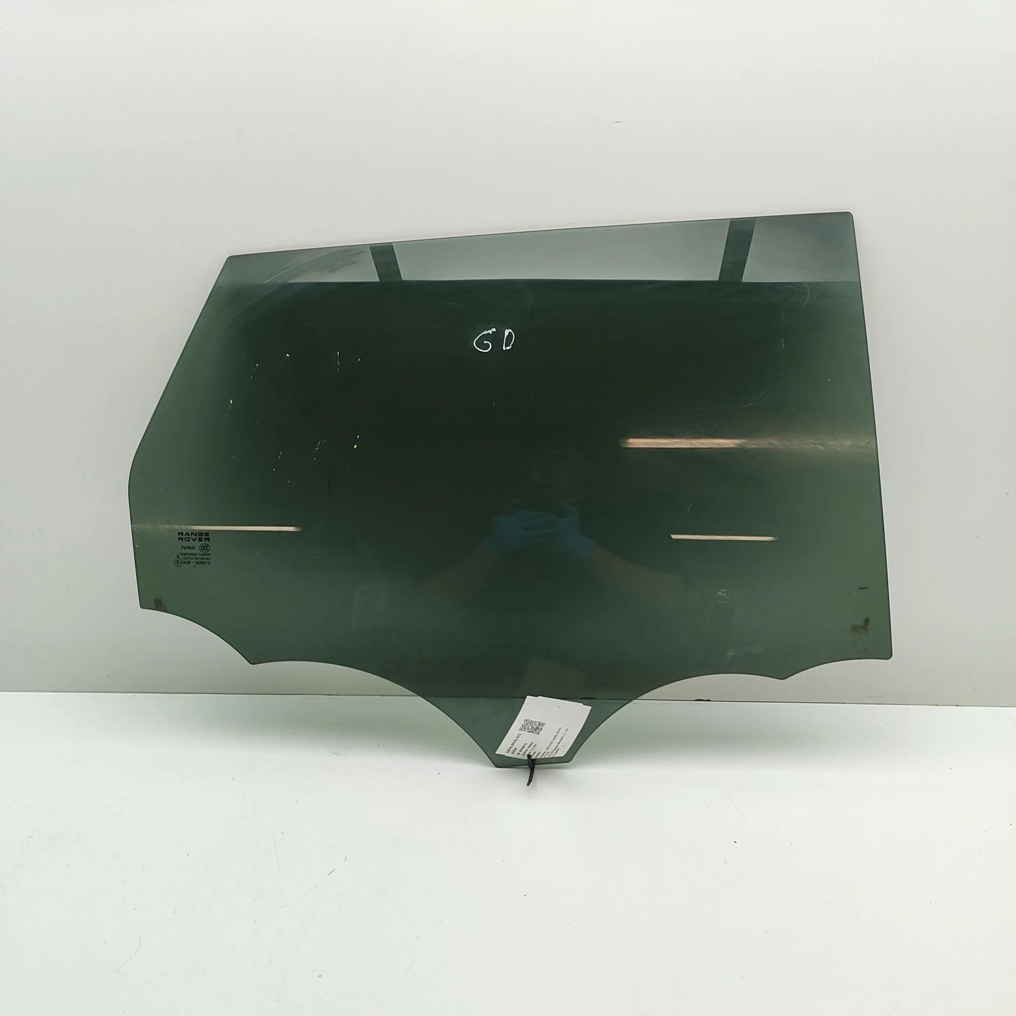 Land Rover Range Rover Evoque Right rear door window Right rear door window — LAND ROVER RANGE ROVER...