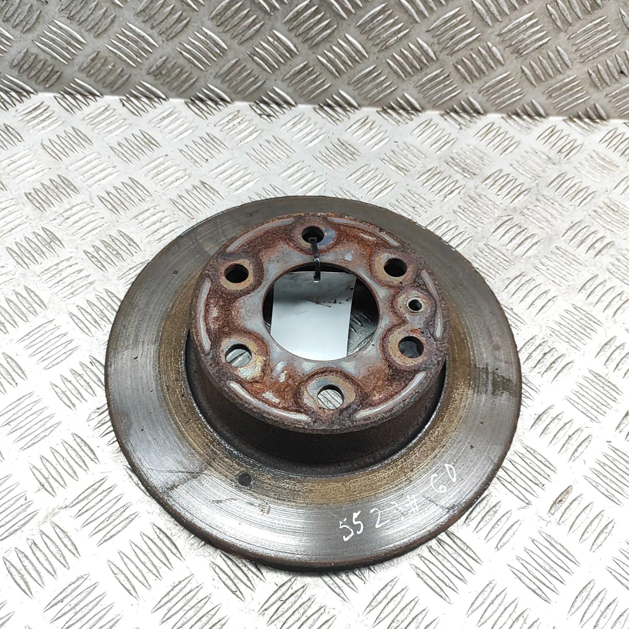 Iveco Daily Rear Right Brake Disc Rear Right Brake Disc — IVECO DAILY (VI Box) (2...