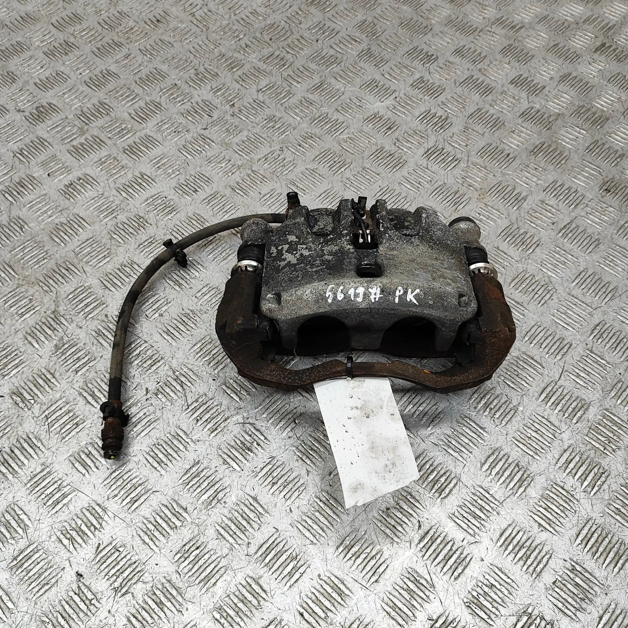 Iveco Daily Brake caliper — front left Brake caliper — front left — IVECO DAILY (VI Fl...