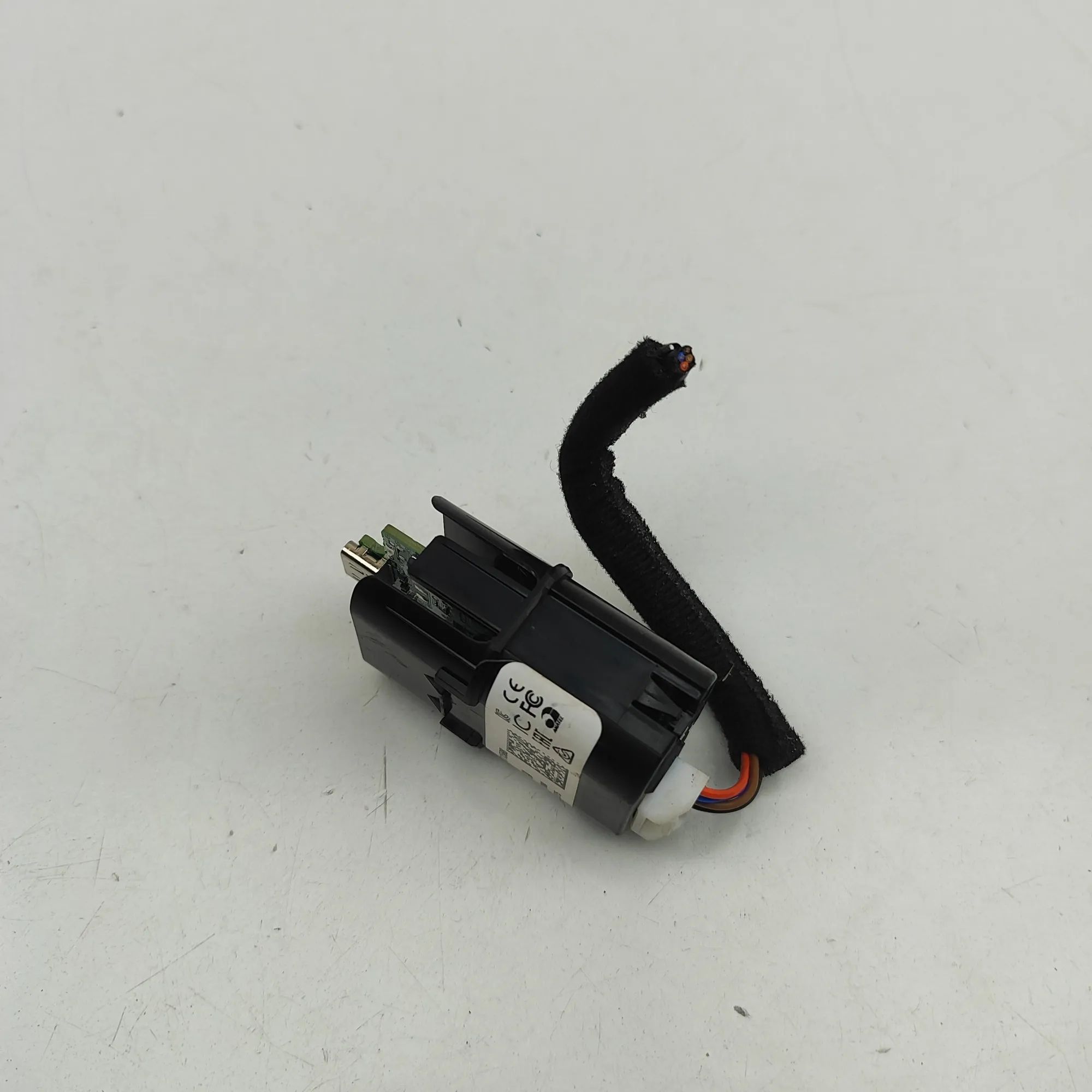 Kia Niro USB USB — KIA NIRO (II) (2022-...) — 96125-AT100,96...