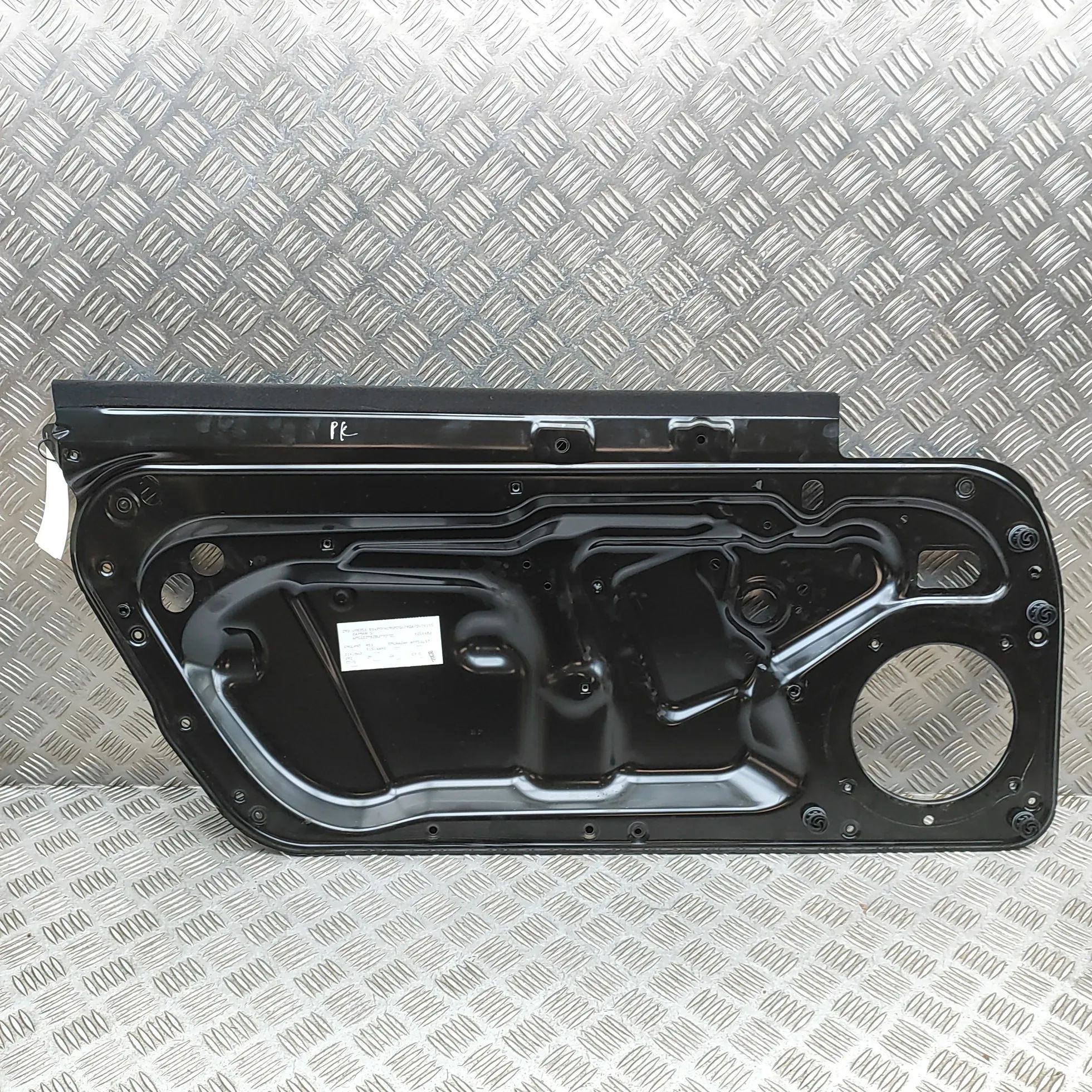 Porsche Cayman (987) Front Left Door Panel Front Left Door Panel — PORSCHE CAYMAN (987) (2...