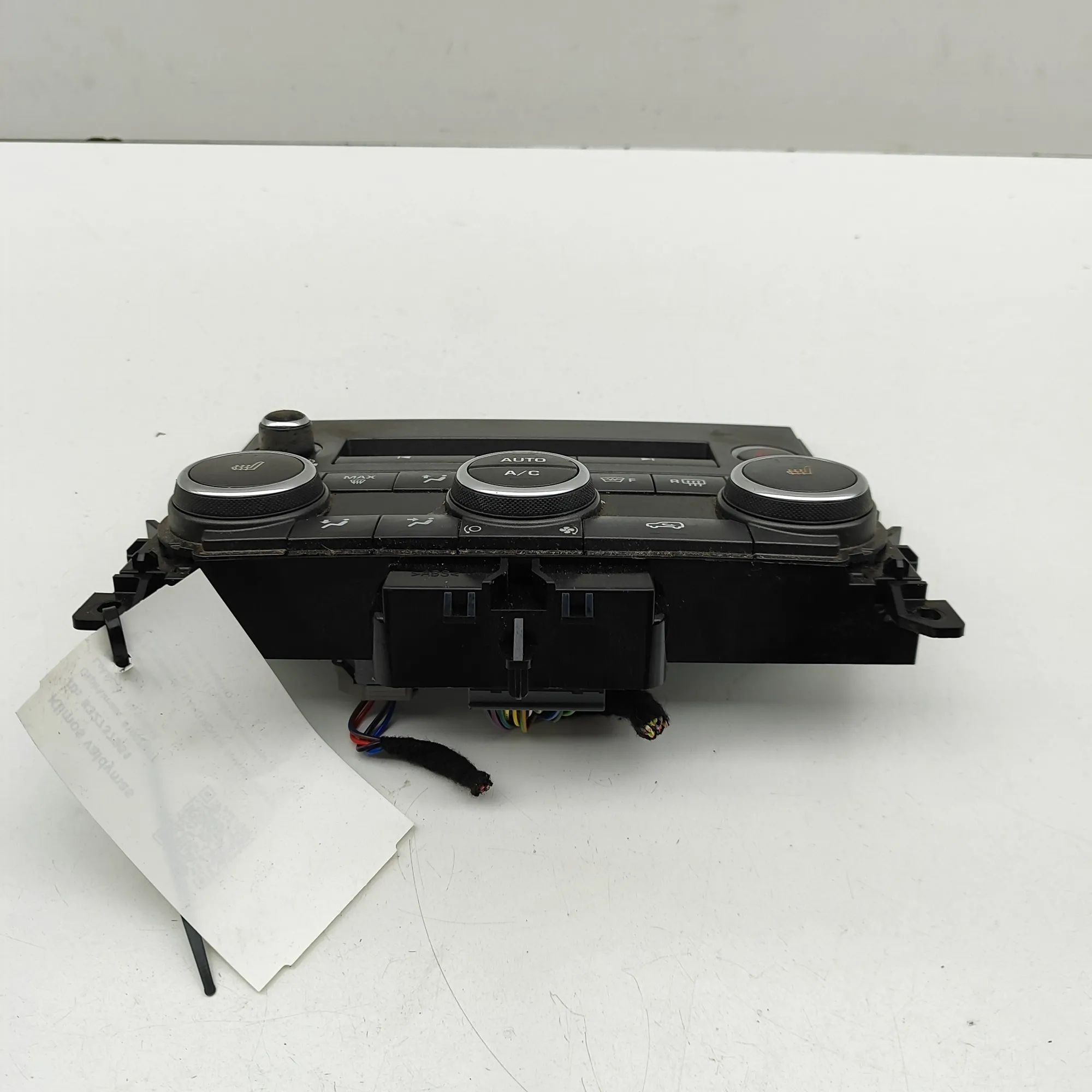 Land Rover Range Rover Evoque Climate control unit Climate control unit — LAND ROVER RANGE ROVER E...