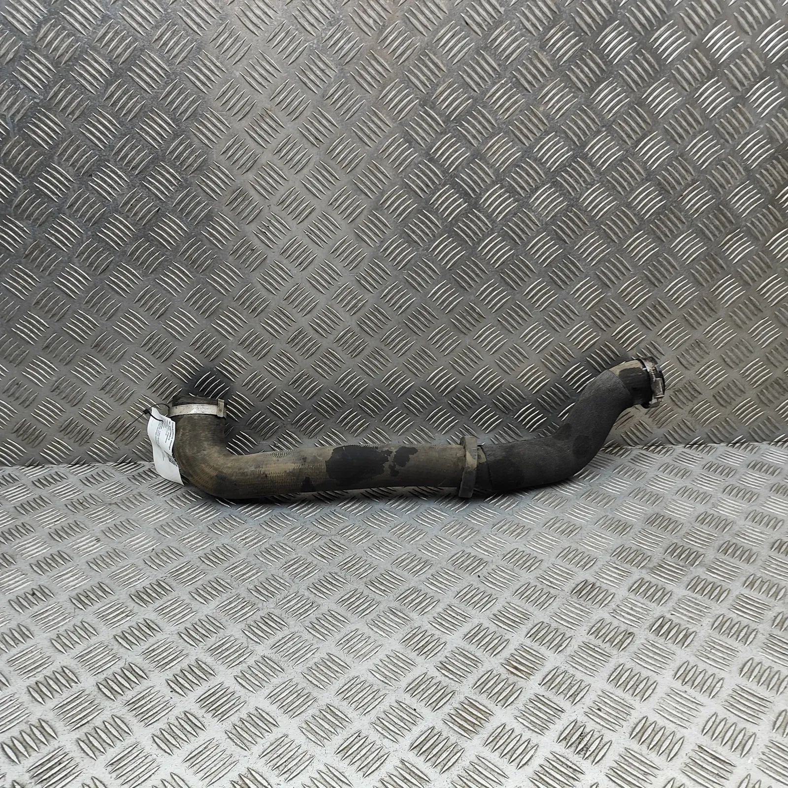 Land Rover Range Rover Sport (L494) Intercooler Hose Pipe Intercooler Hose Pipe — LAND ROVER RANGE ROVER ...