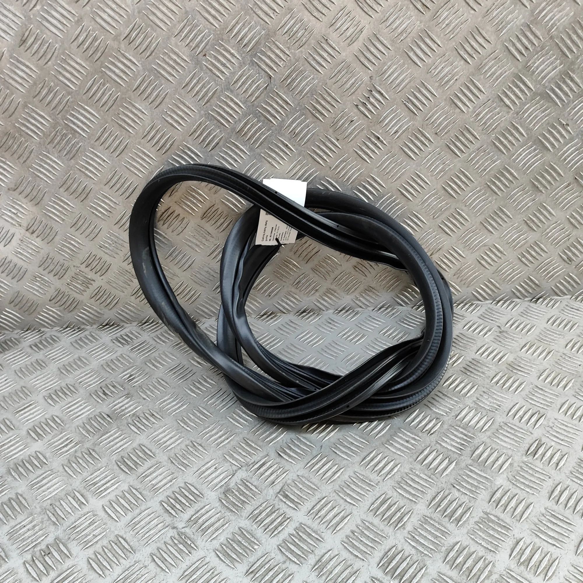 Mazda 3 (BP) Door rubber seal — rear left Door rubber seal — rear left — MAZDA CX-3 (0 DM...