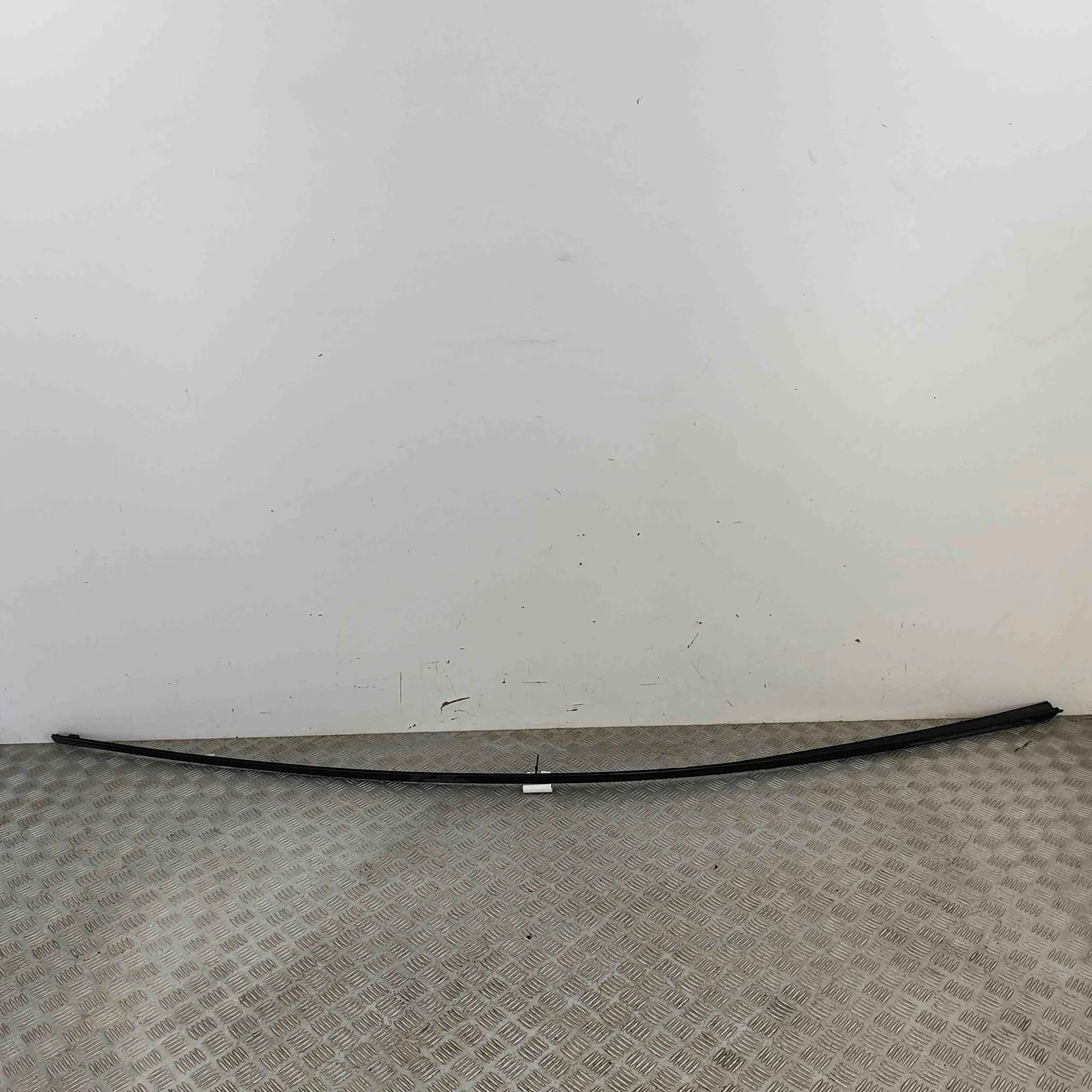Honda Civic Right Side Roof Strip Trim Right Side Roof Strip Trim — HONDA CIVIC (IX FK...