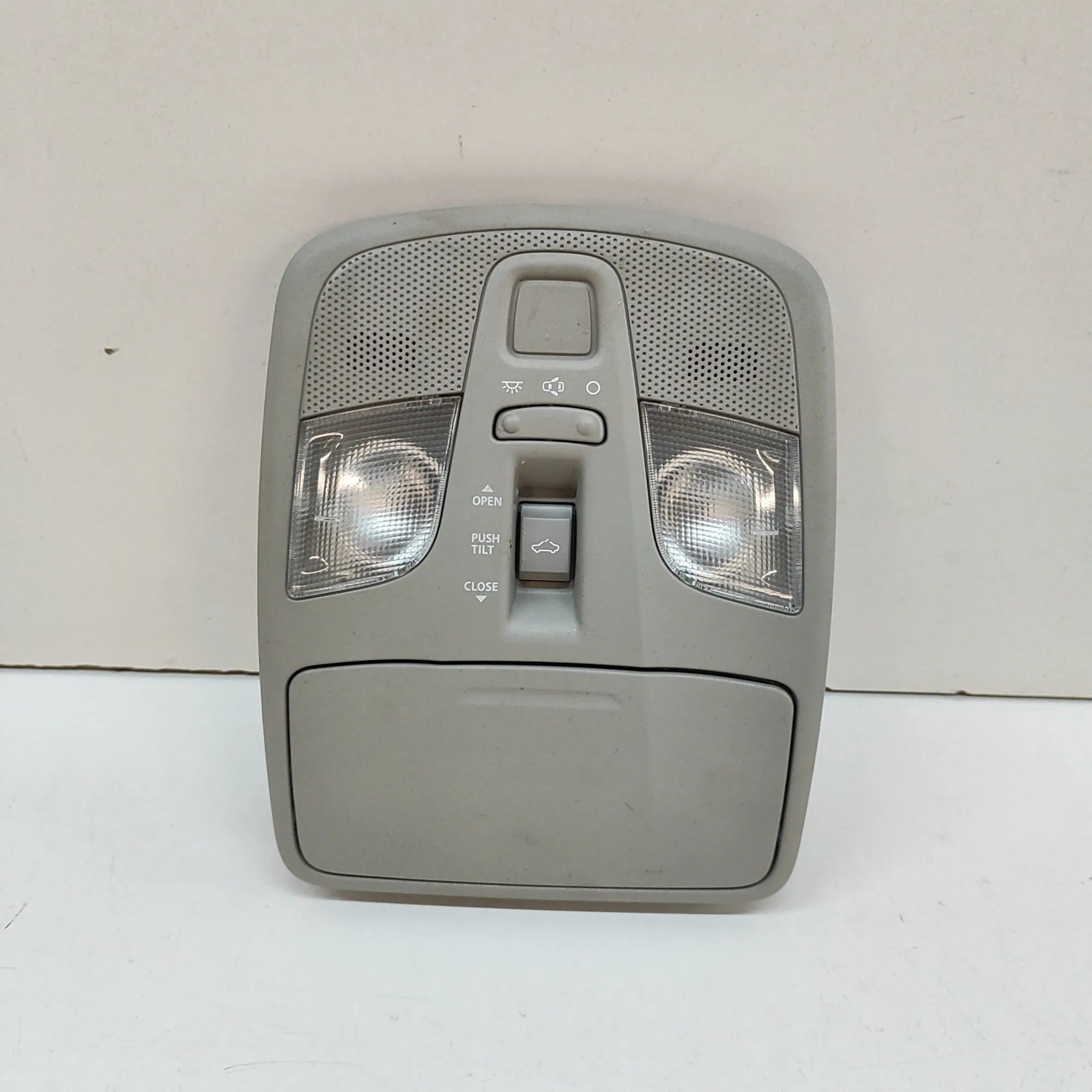 Suzuki Grand Vitara Interior light Interior light — SUZUKI VITARA (LY) (2015-...) ...