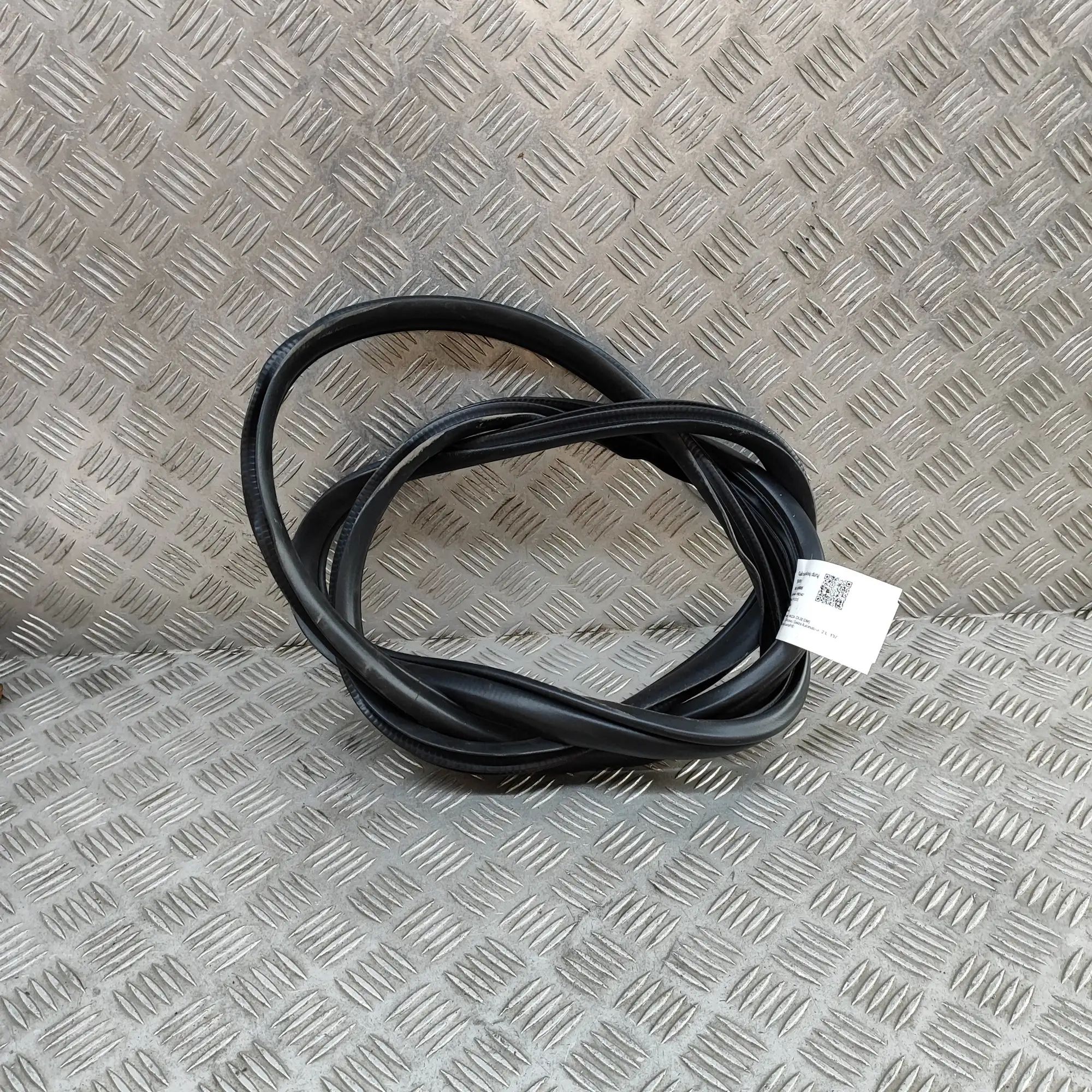 Mazda 3 (BP) Door rubber seal — rear right Door rubber seal — rear right — MAZDA CX-3 (0 D...