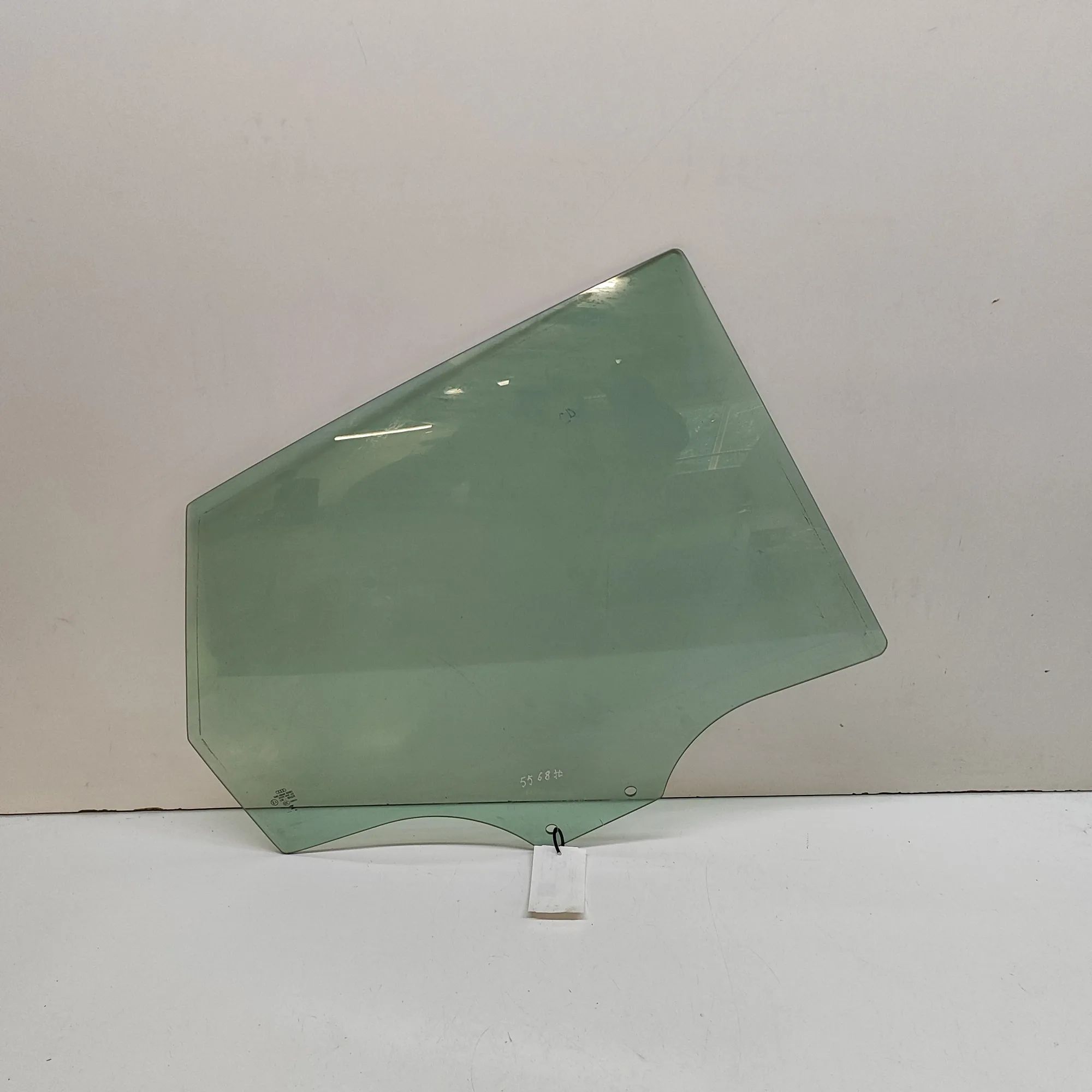 Audi Q5 (FY) Right rear door window Right rear door window — AUDI Q5 (FY) (2016-......
