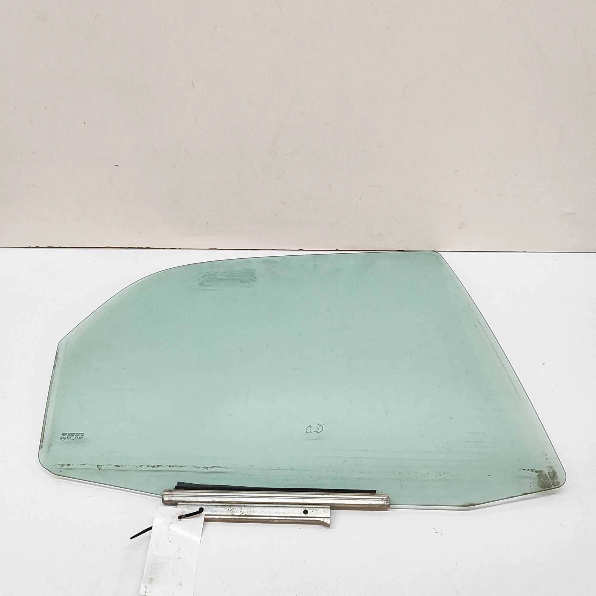 Suzuki SX4 Right rear door window Right rear door window — SUZUKI SX4 (EY, GY) (2...