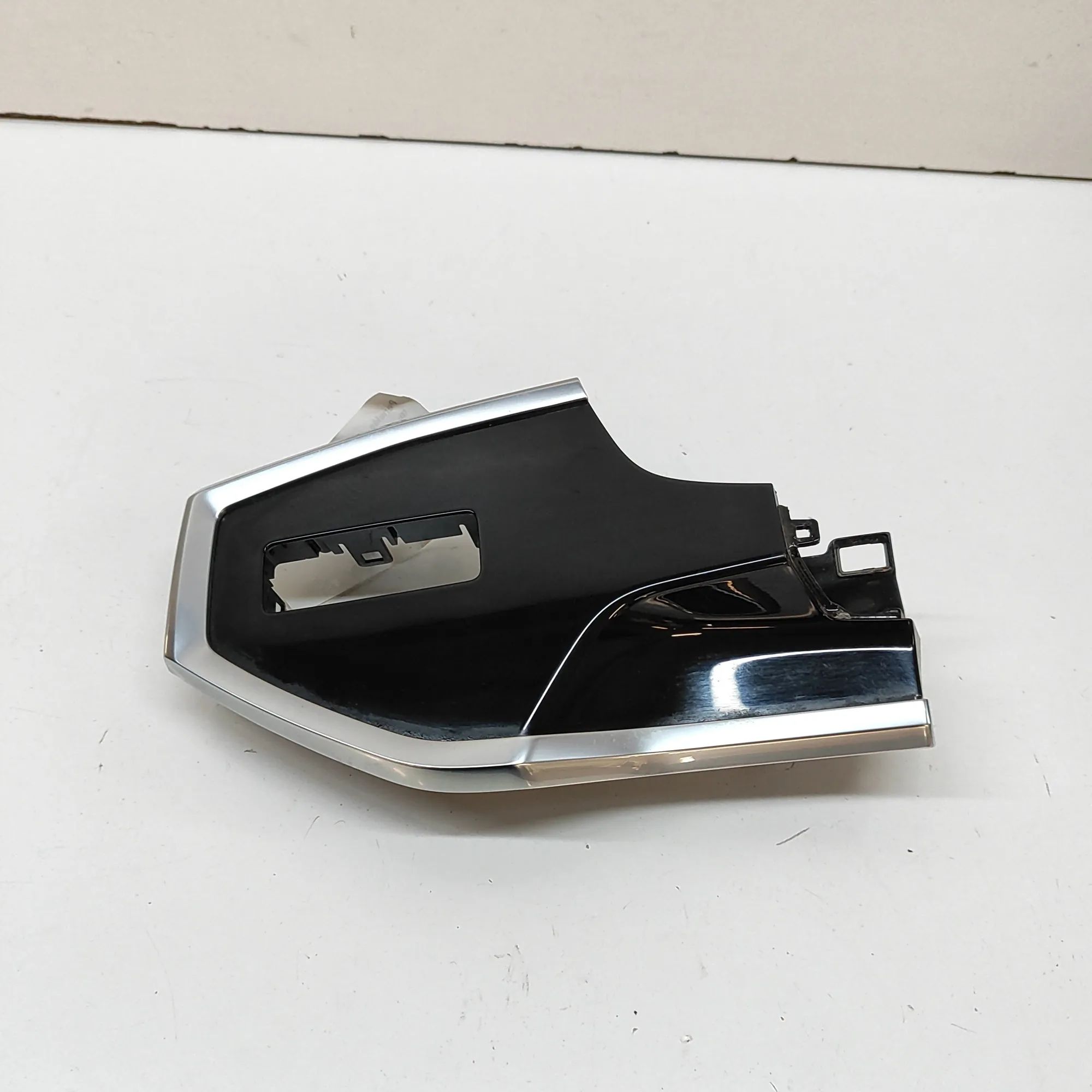 Audi Q3 (F3) Dashboard Trim Dashboard trim — AUDI Q3 (Sportback F3N) (2019-...