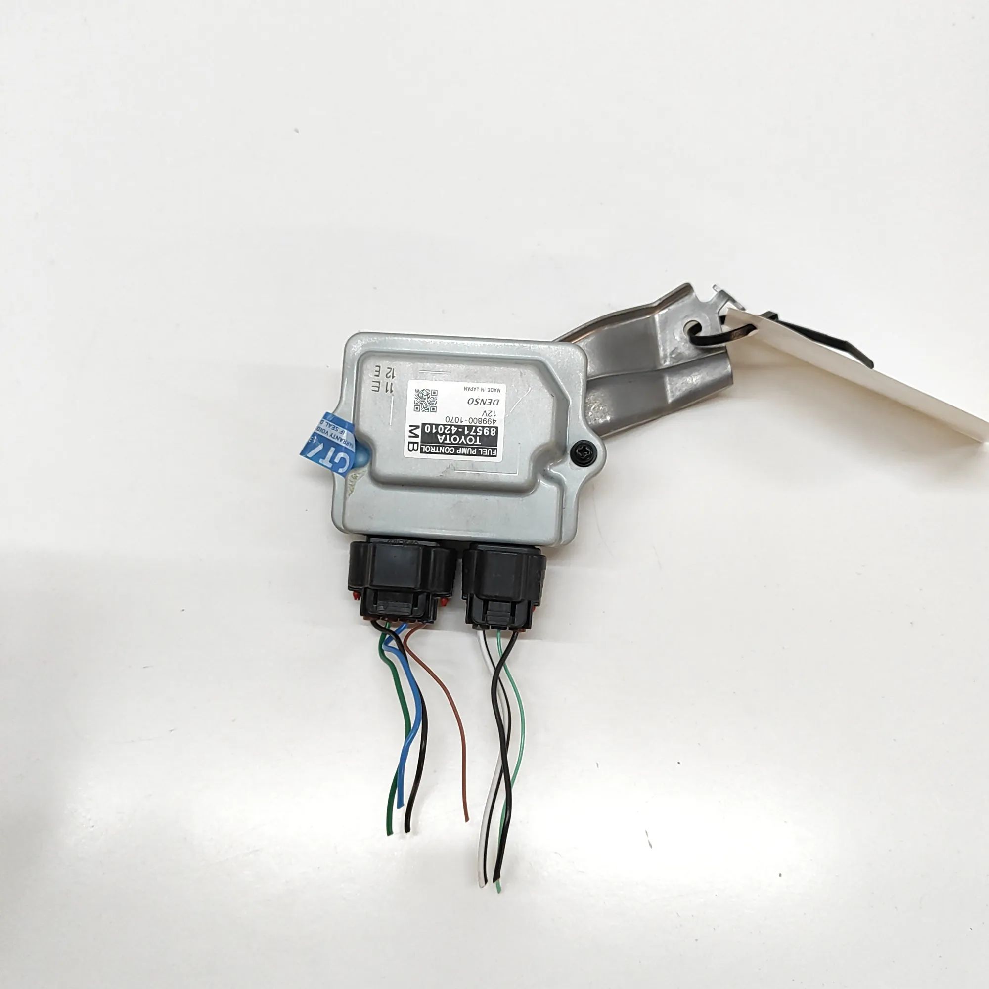 Lexus RX Fuel Pump Control Unit Fuel Pump Control Unit — LEXUS RX (_LA1_, _LH1_...