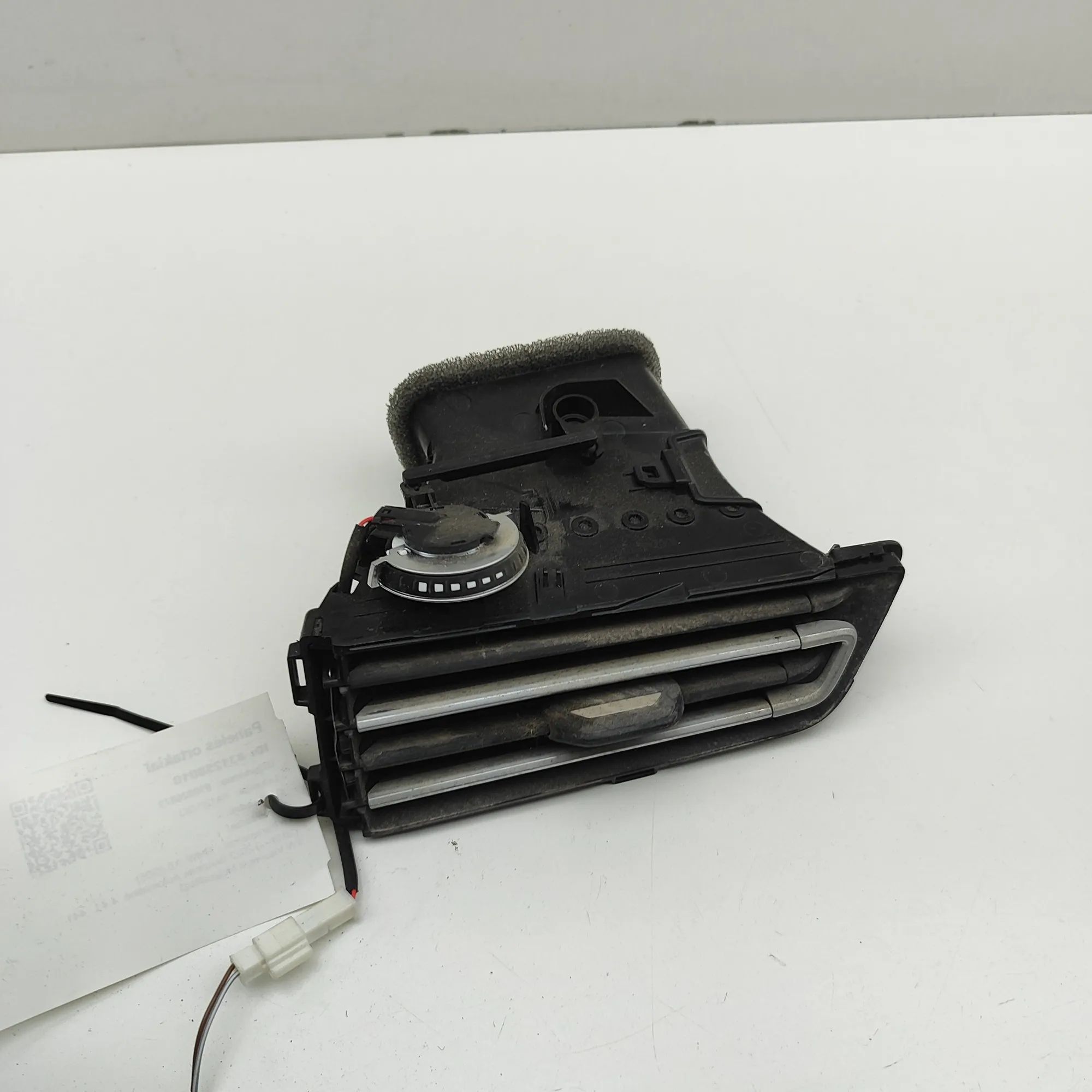 BMW X5 (G05) Dashboard Air Vents Dashboard Air Vents — BMW X5 (G05) (2018-...) —...