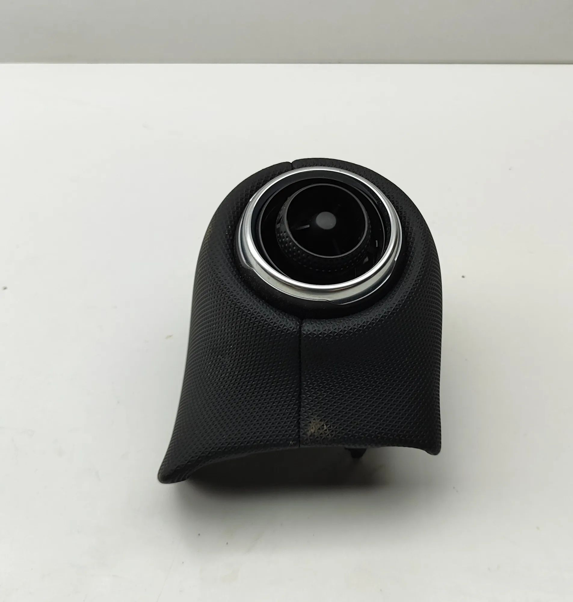 Nissan Juke Dashboard Air Vents Dashboard Air Vents — NISSAN JUKE (F16) (2019-....