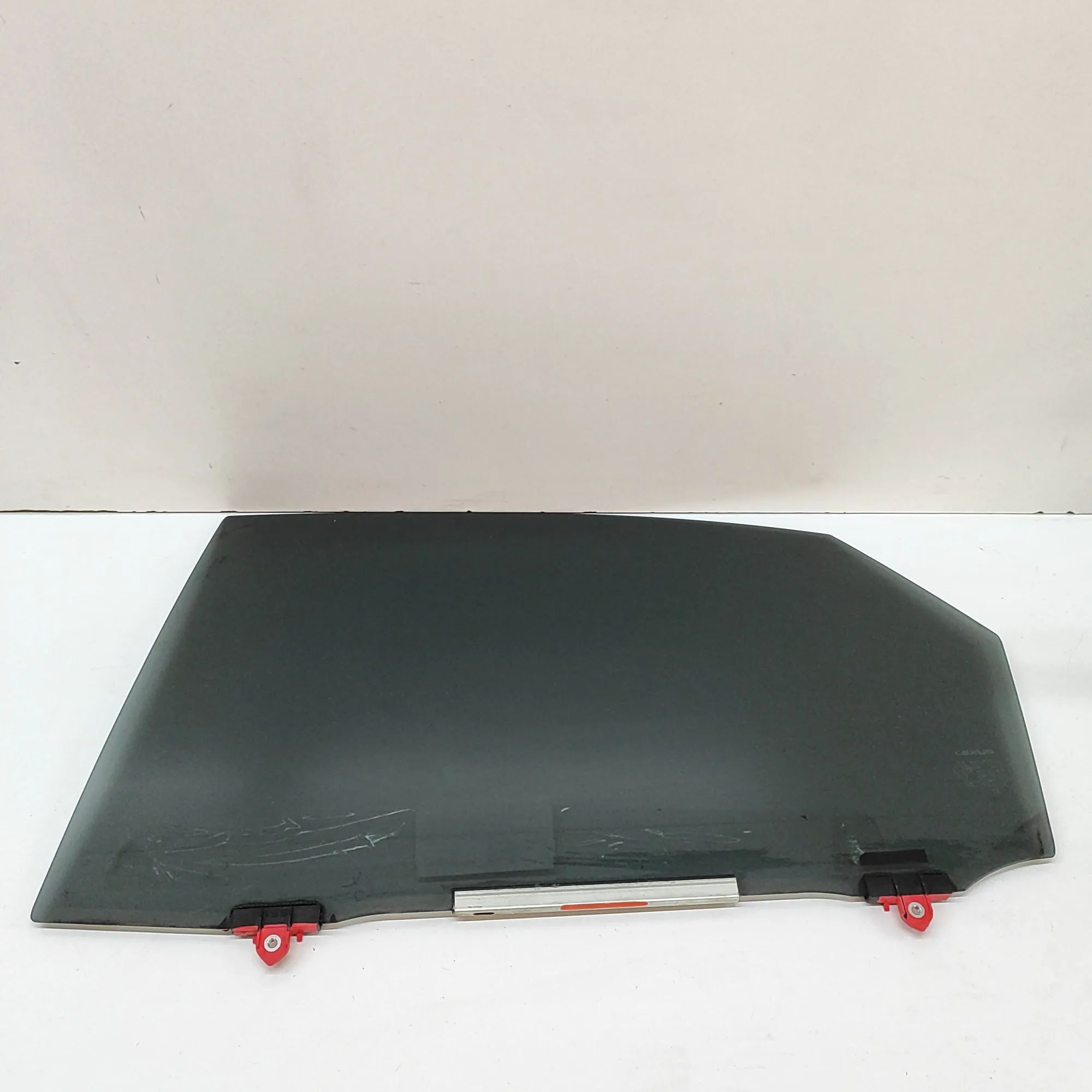 Lexus NX Rear Left Door Window Rear Left Door Window — LEXUS NX (_Z1_) (2014-....