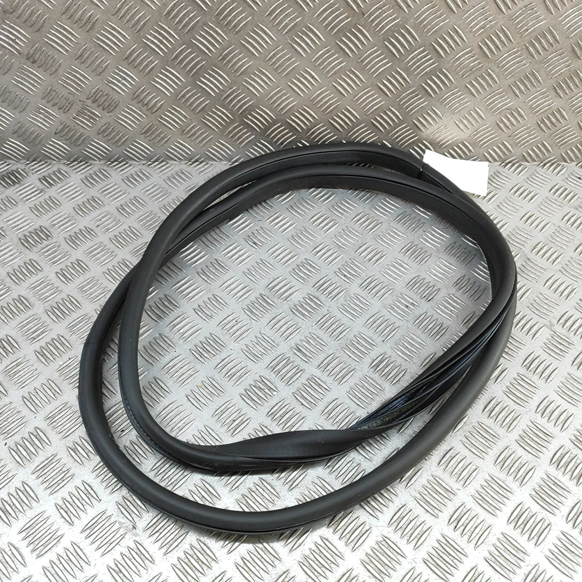 Infiniti Q30 Door rubber seal — rear left Door rubber seal — rear left — INFINITI Q30 (20...