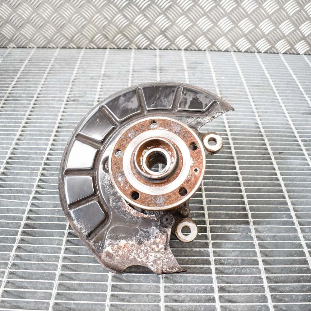 Audi Q3 (8U) Front Right Wheel Hub Front Right Wheel Hub — AUDI Q3 (8U) (2011-2018...