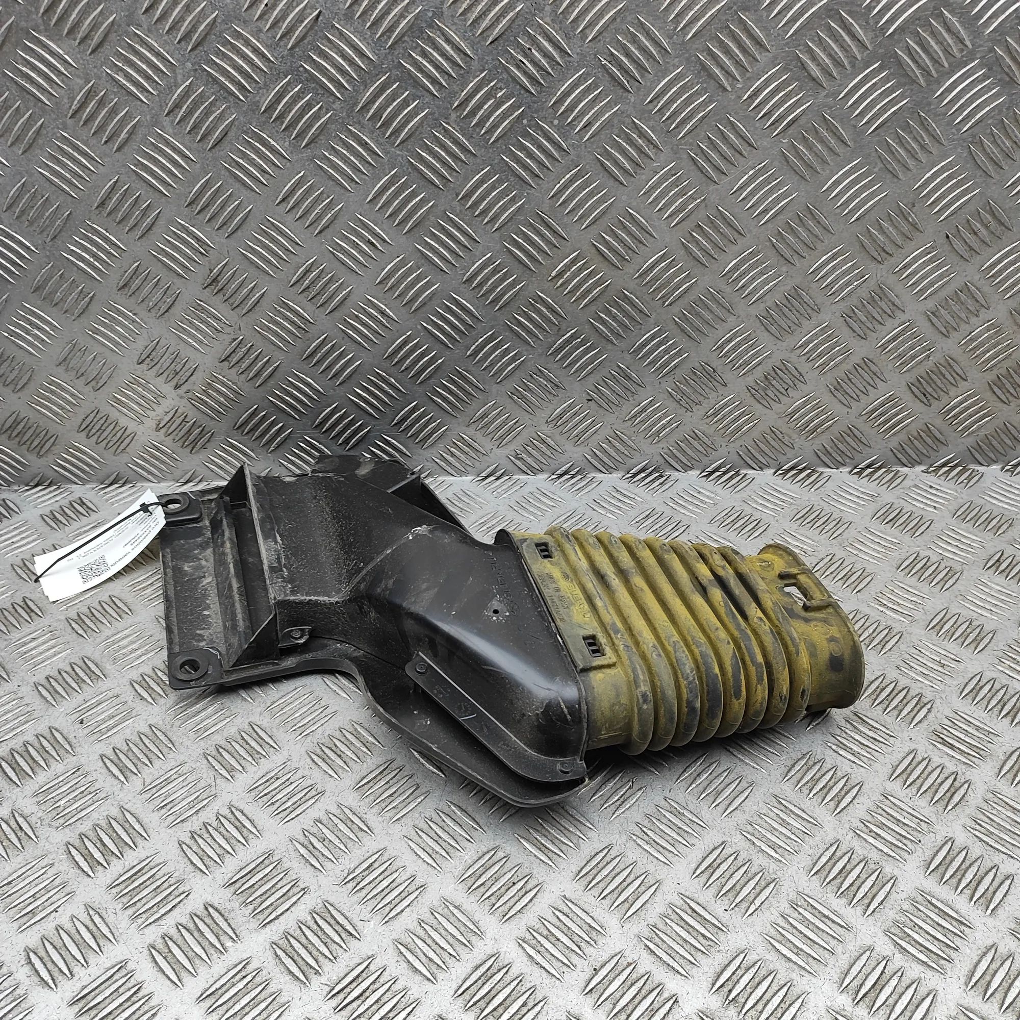 Subaru Forester Air Intake Tube Air Intake Tube — SUBARU FORESTER (V SK_) (2018...