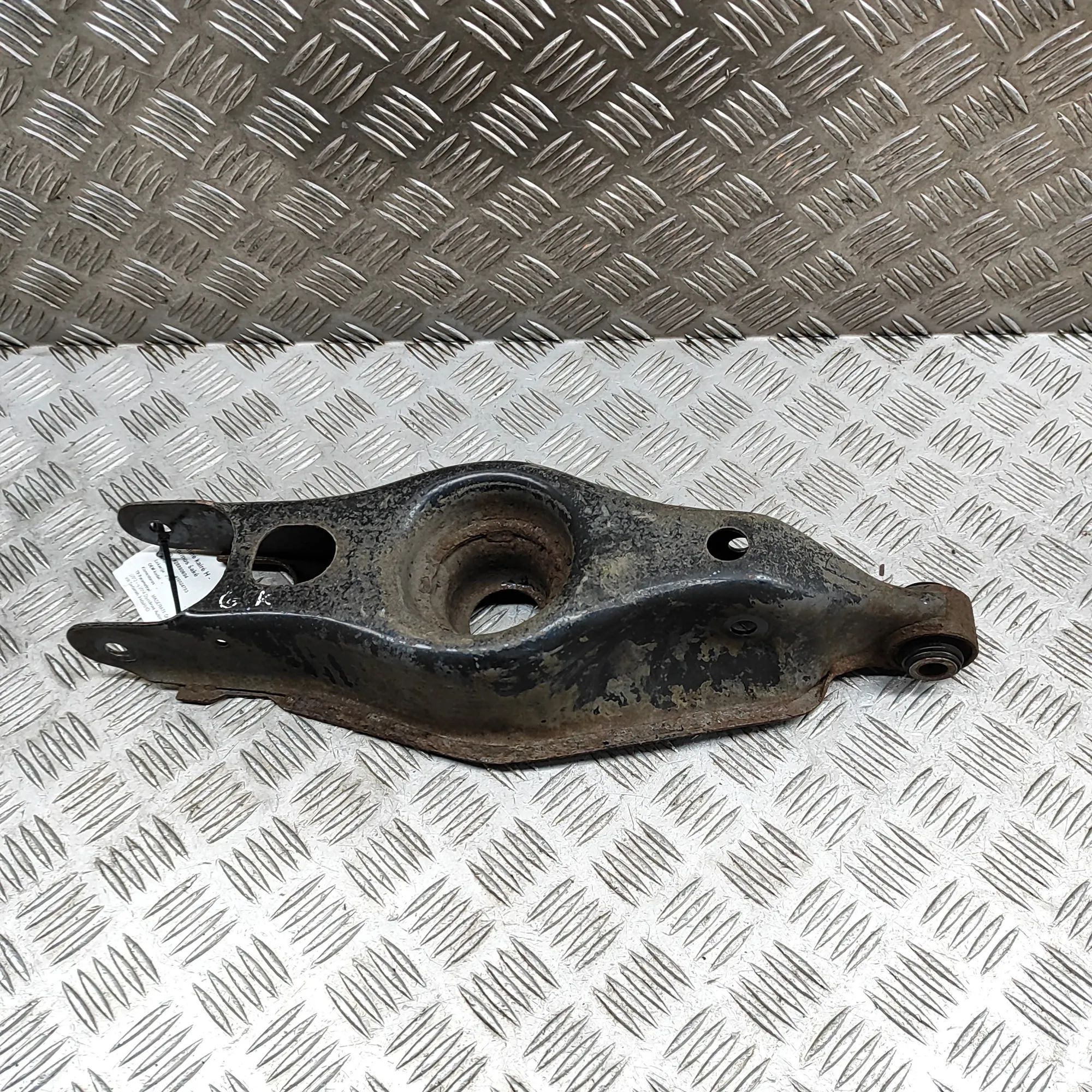 Maserati Quattroporte Rear Left Lower Control Arm Rear Left Lower Control Arm — MASERATI QUATTROP...
