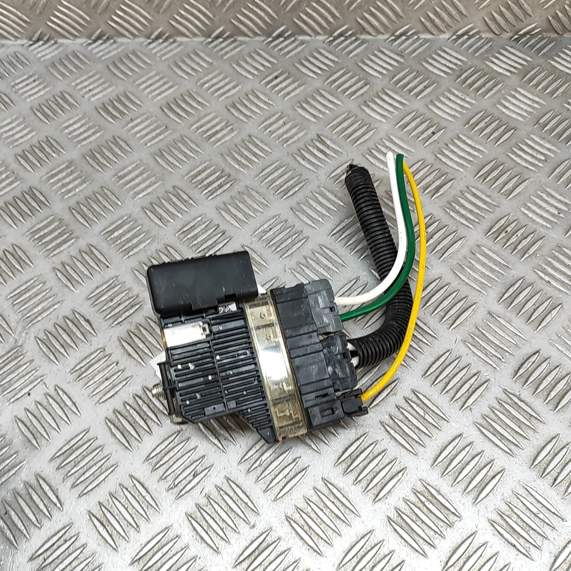 Nissan Leaf Fuse Box Module Fuse Box Module — NISSAN LEAF (ZE1) (2017-...) ...
