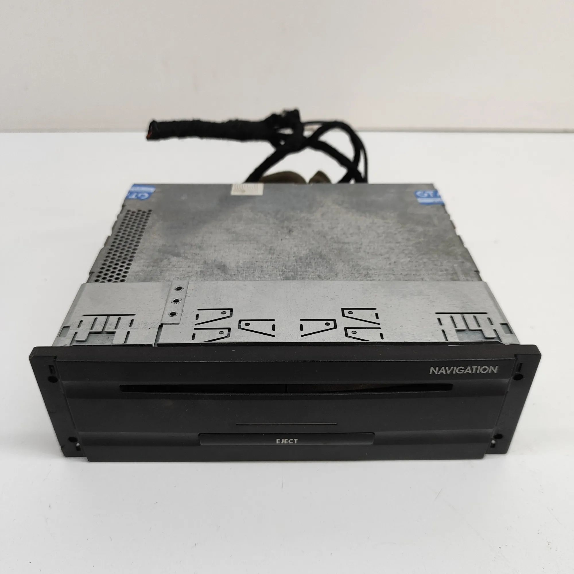 Volkswagen Phaeton Navigation Control Unit Navigation Control Unit — VW PHAETON (3D_) (200...