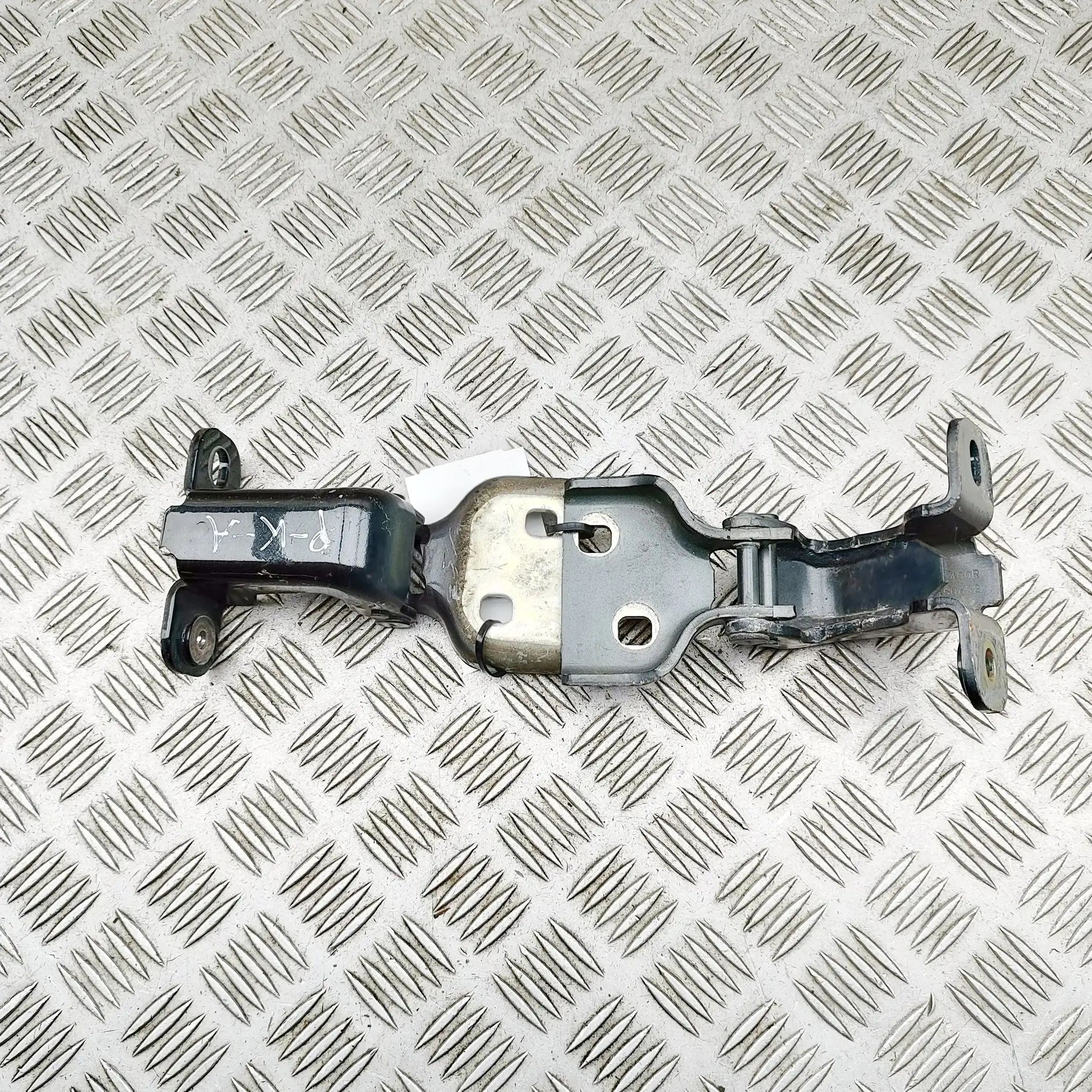 Opel Vivaro (B) Door hinge set — front left Door hinge set — front left — OPEL VIVARO (Van)...