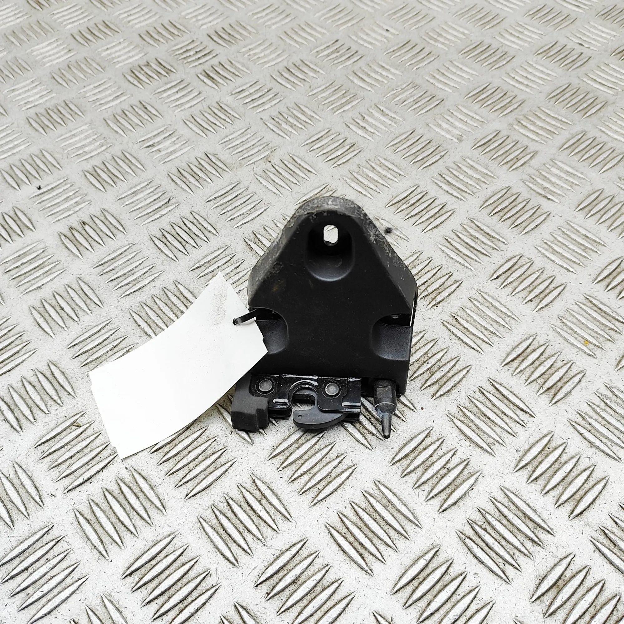 Opel Vivaro (B) Door lock — rear right Door lock — rear right — OPEL VIVARO (Van) (201...