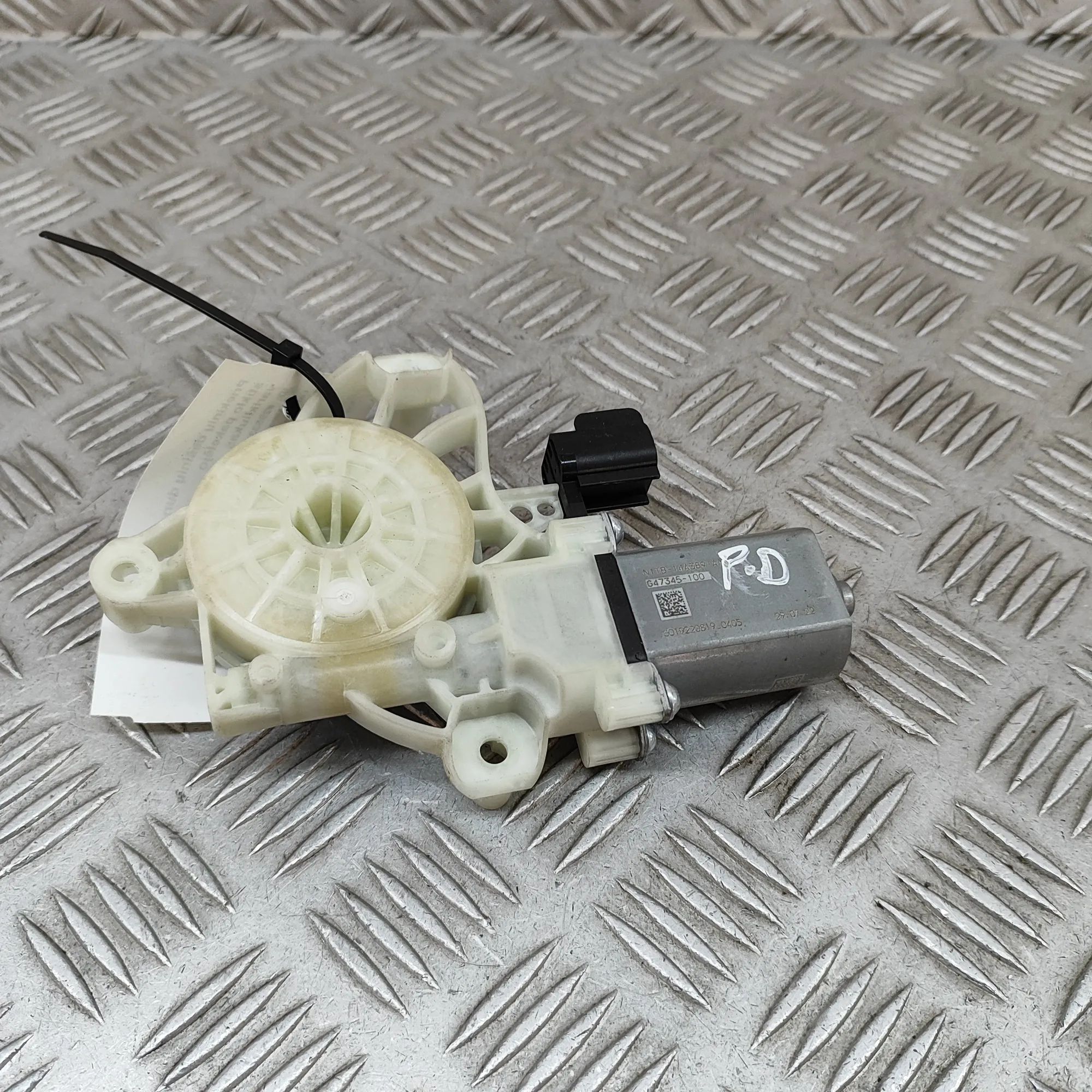 Ford Fiesta Window regulator motor — front right Window regulator motor — front right — FORD FIE...