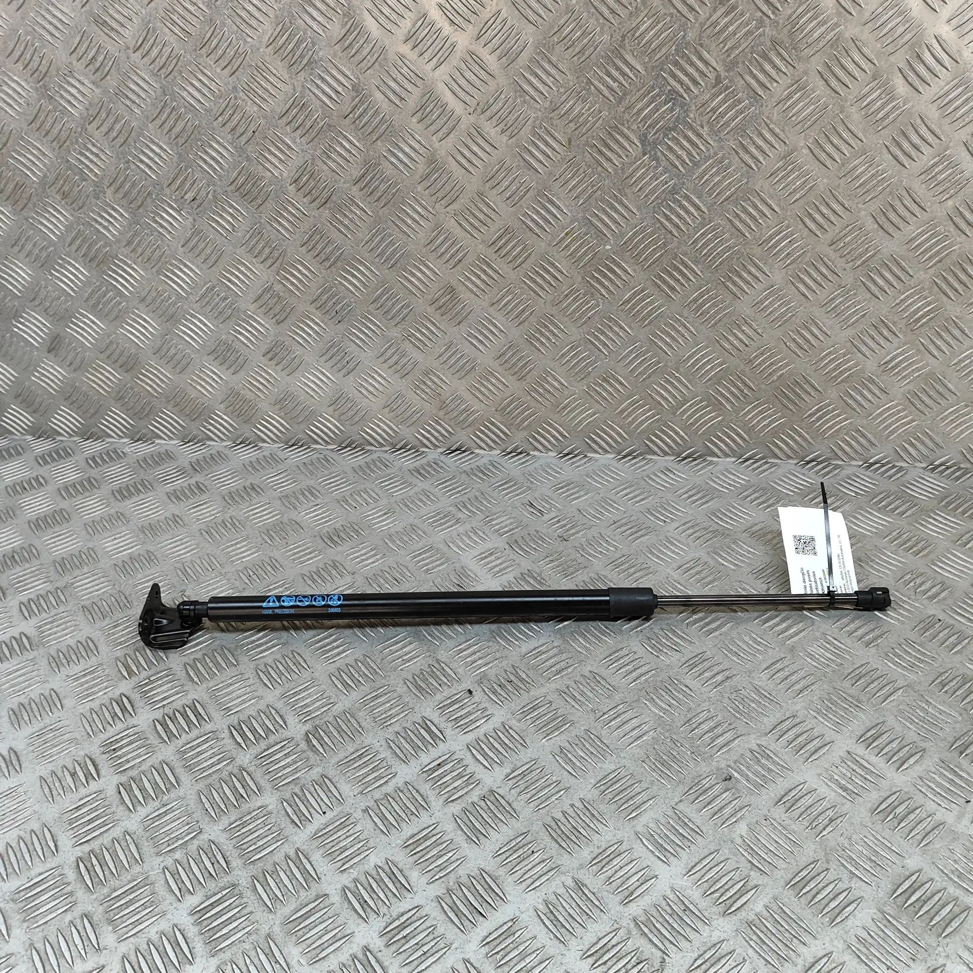 Mazda 3 (BP) Right Side Tailgate Gas Strut Right Side Tailgate Gas Strut — MAZDA CX-3 (0 D...