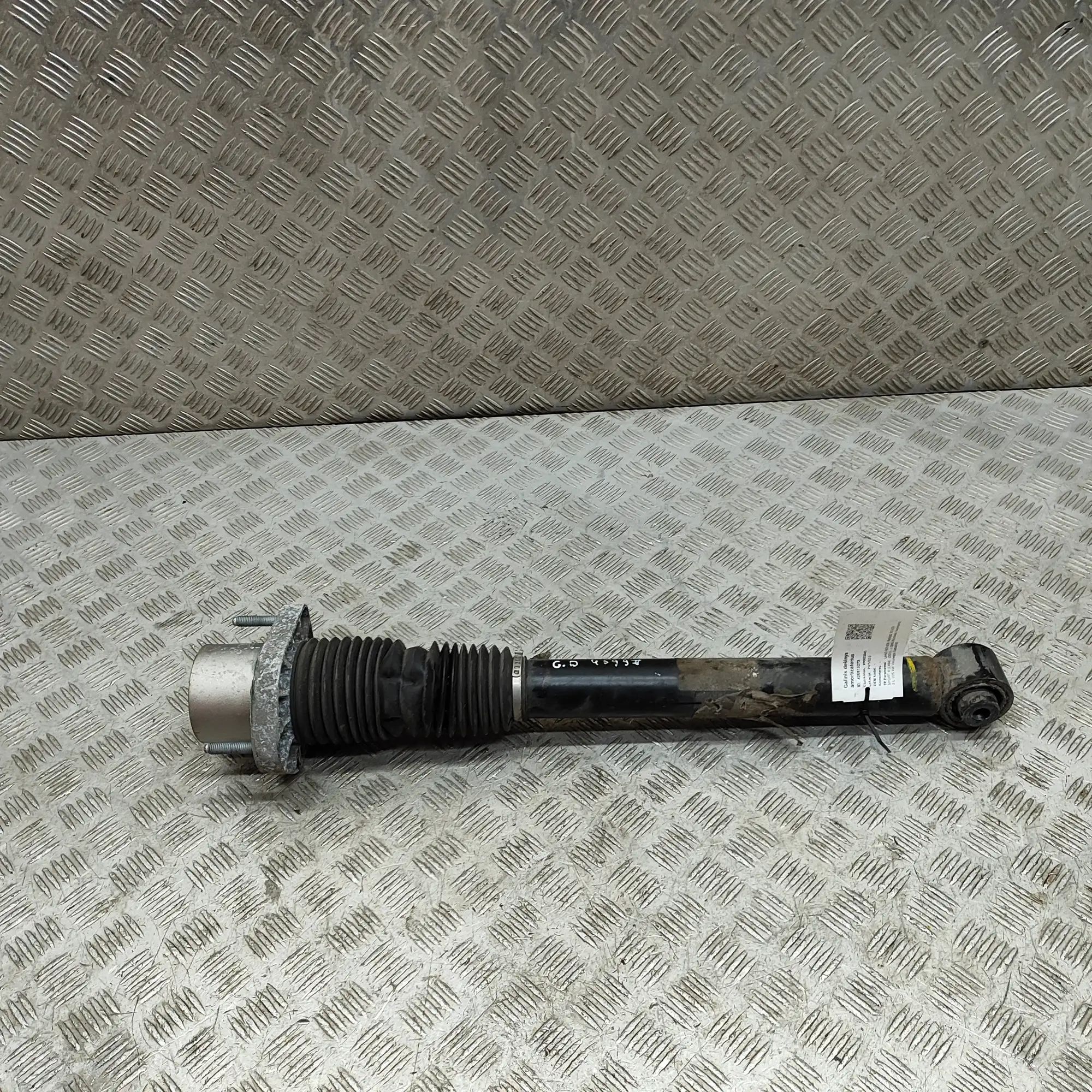 Land Rover Range Rover Sport (L494) Shock absorber — rear right Shock absorber — rear right — LAND ROVER RANGE ...