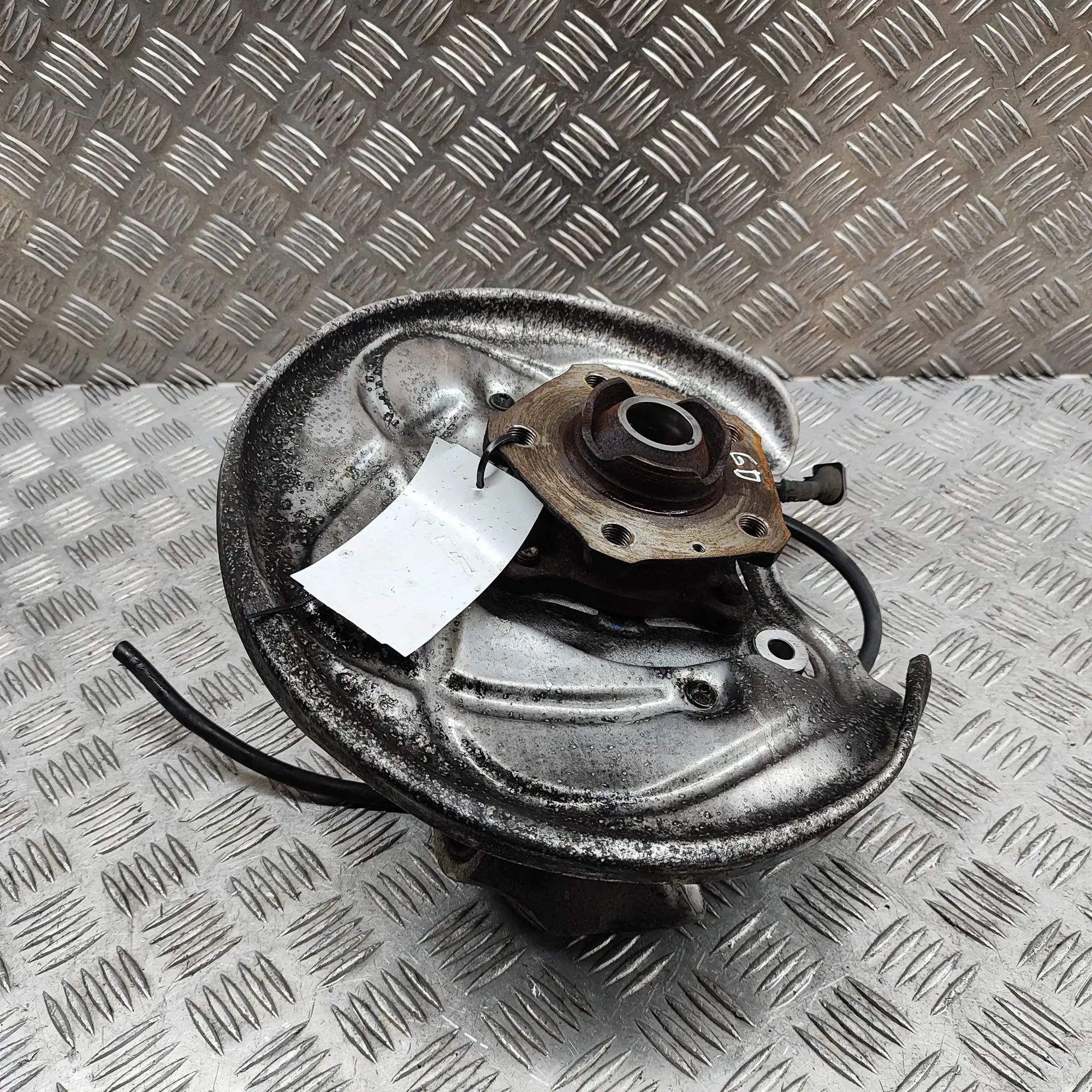 Audi Q5 (FY) Rear Right Wheel Hub Rear Right Wheel Hub — AUDI Q5 (FY) (2016-...) ...